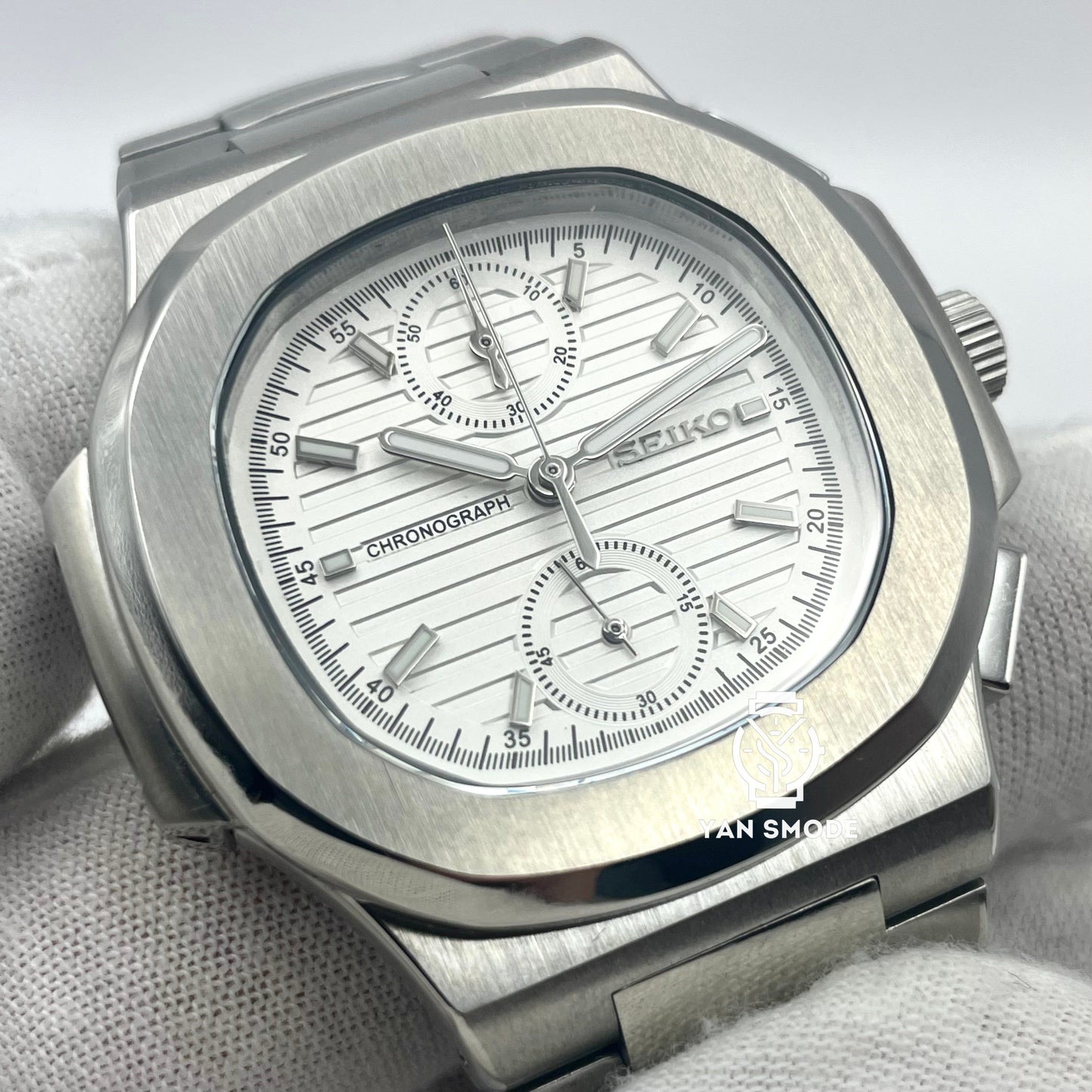 Nautilus Black
