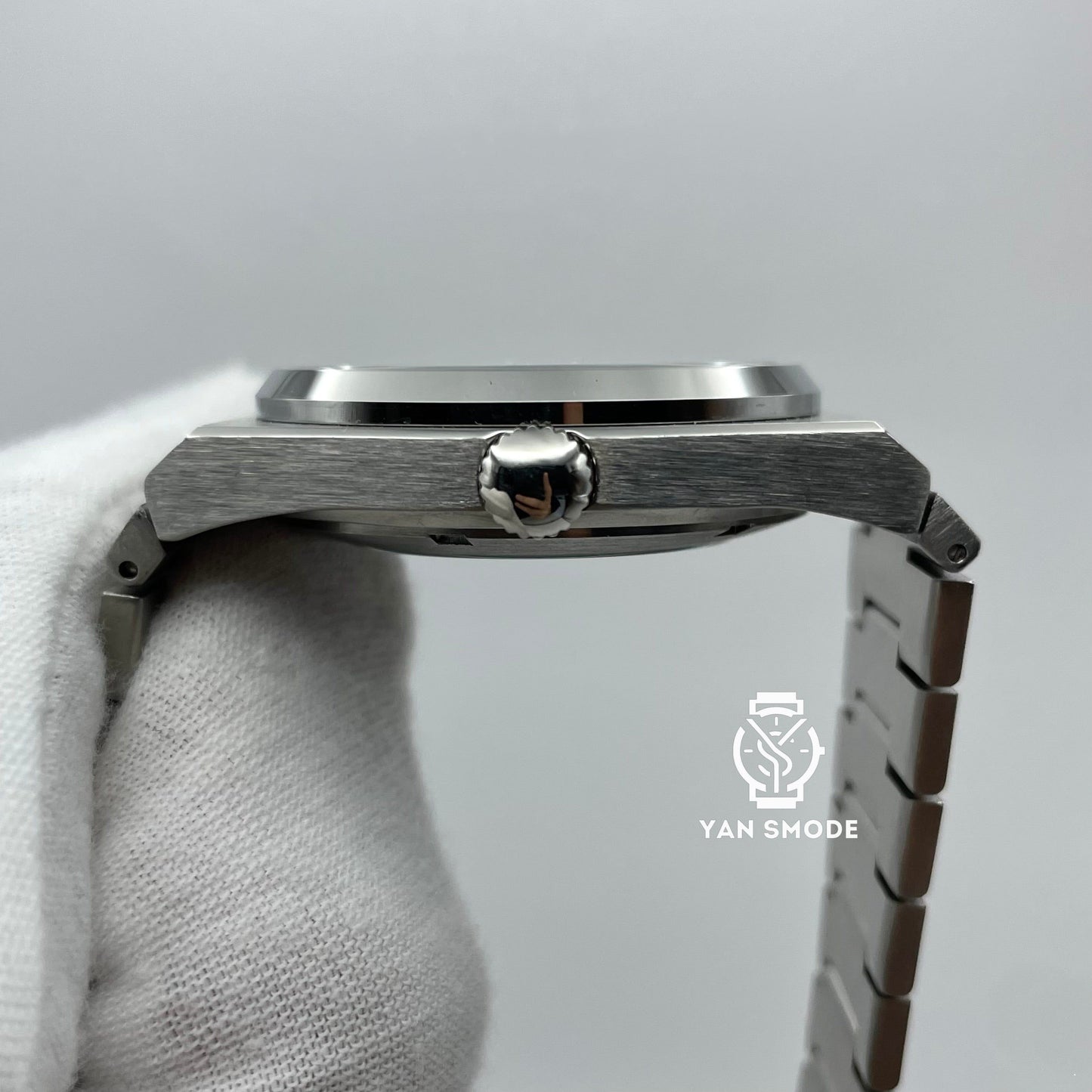 Date Just Yellow Gold Decorated with Diamonds