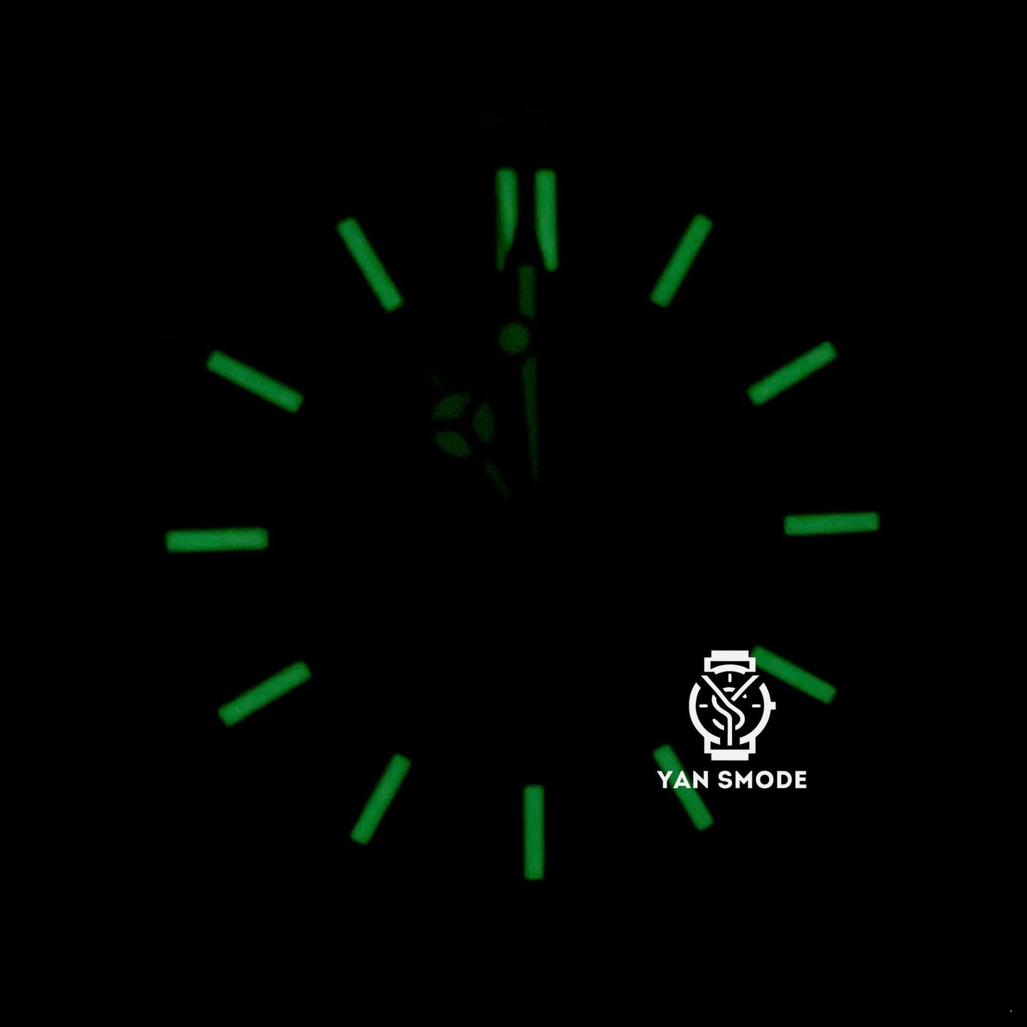 Royal Oak Black Skeleton Black