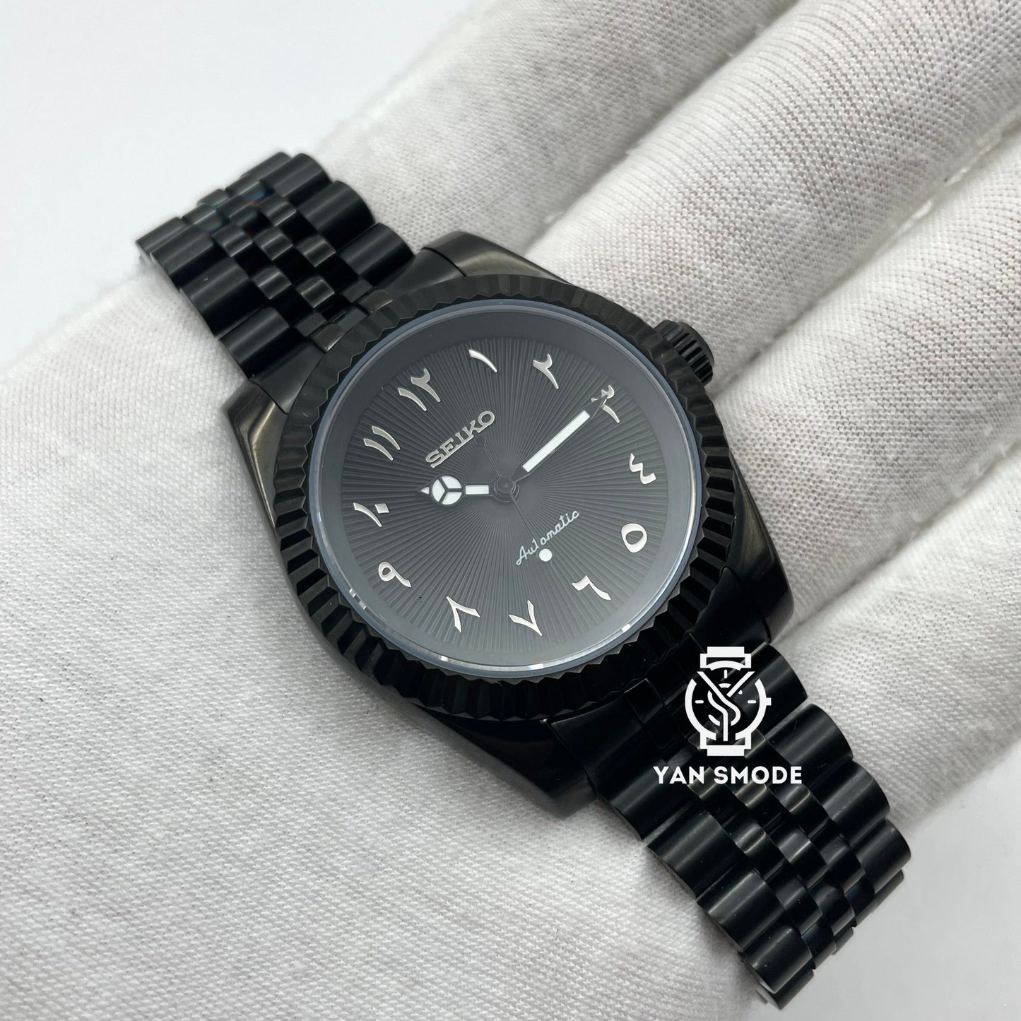 Arabic Dial Noir Entièrement Noire