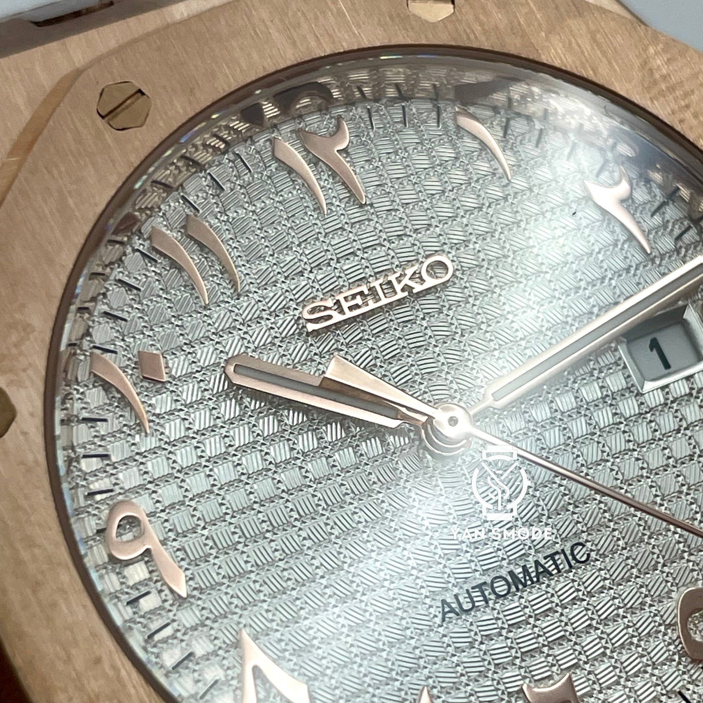 Royal Oak Brilliant Black Arabic Dial Black