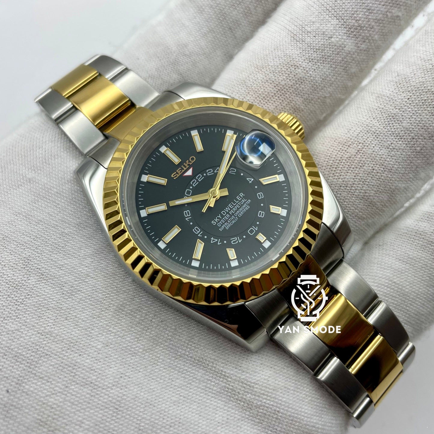 Sky Dweller Black