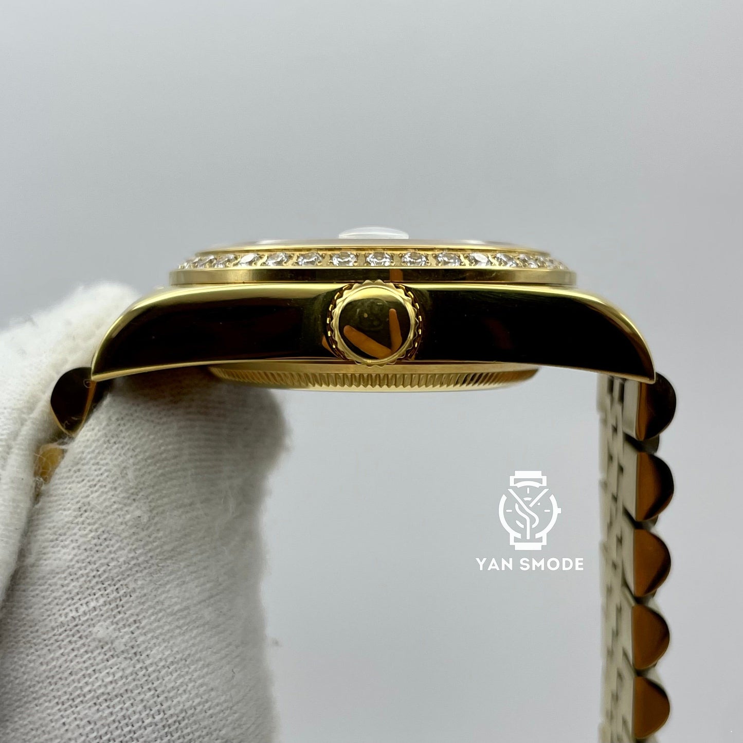 Date Just Yellow Gold Decorated with Diamonds
