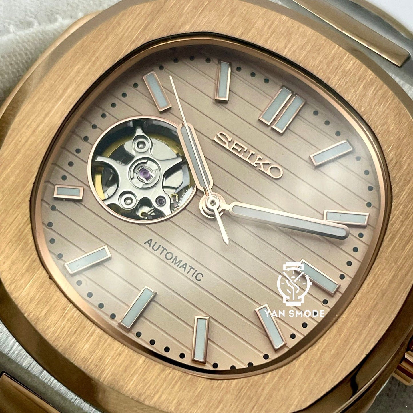 Nautilus Or Rose Beige Ouverte