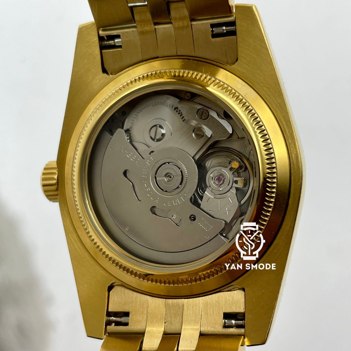 Date Just Yellow Gold Decorated with Diamonds