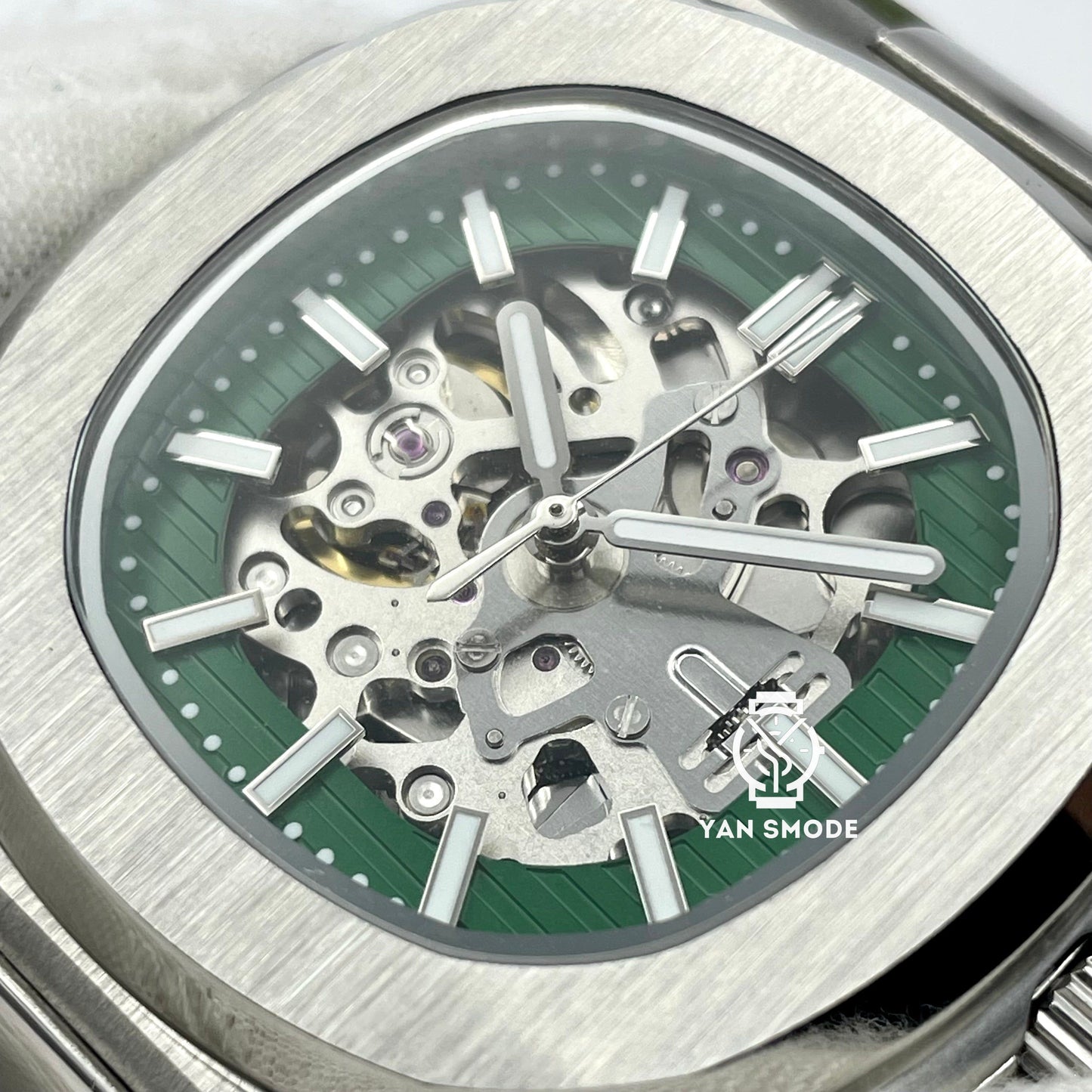 Nautilus Tiffany