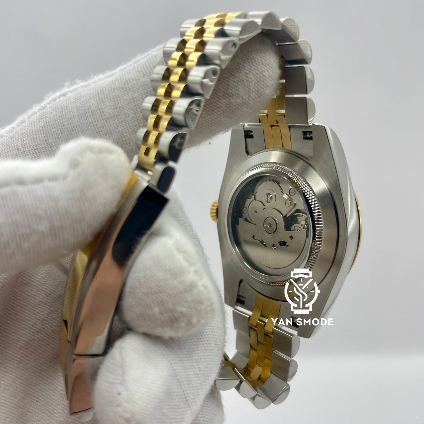 Date Just Yellow Gold Decorated with Diamonds