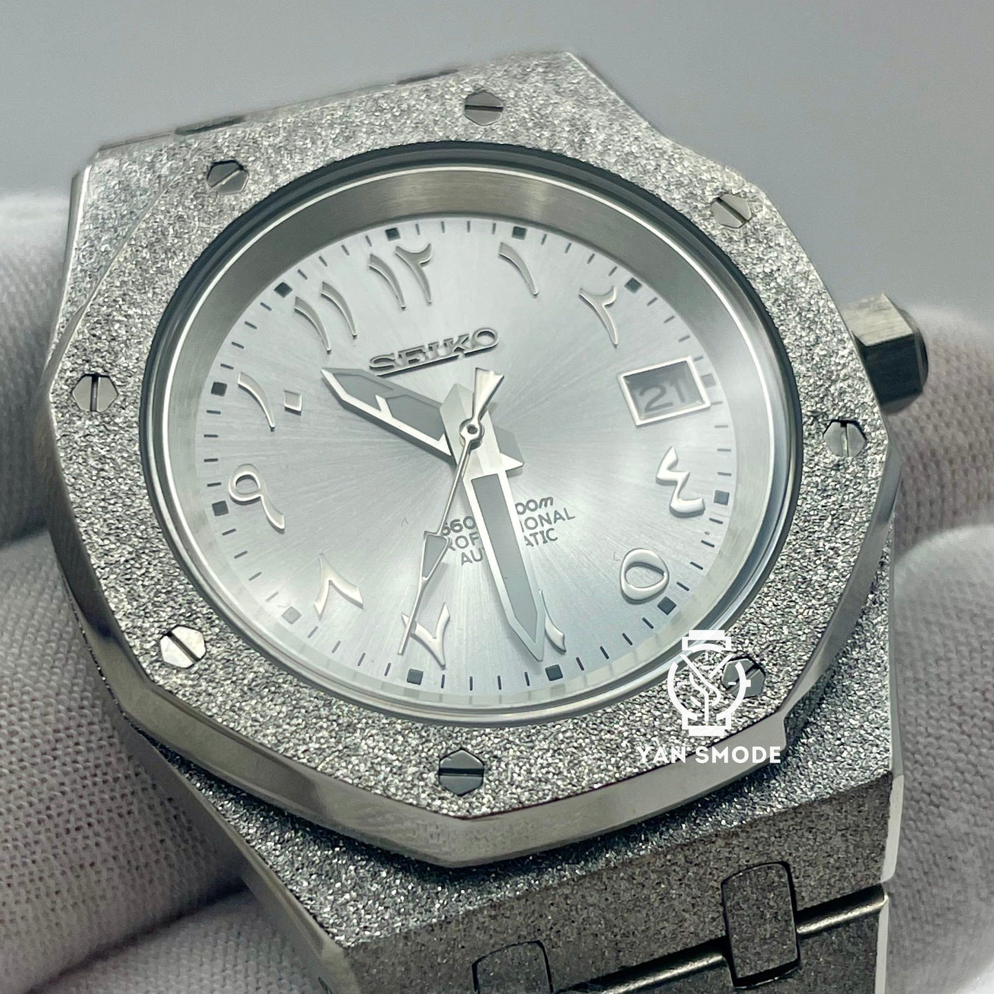 Royal Oak Brillante Arabic Dial Gray