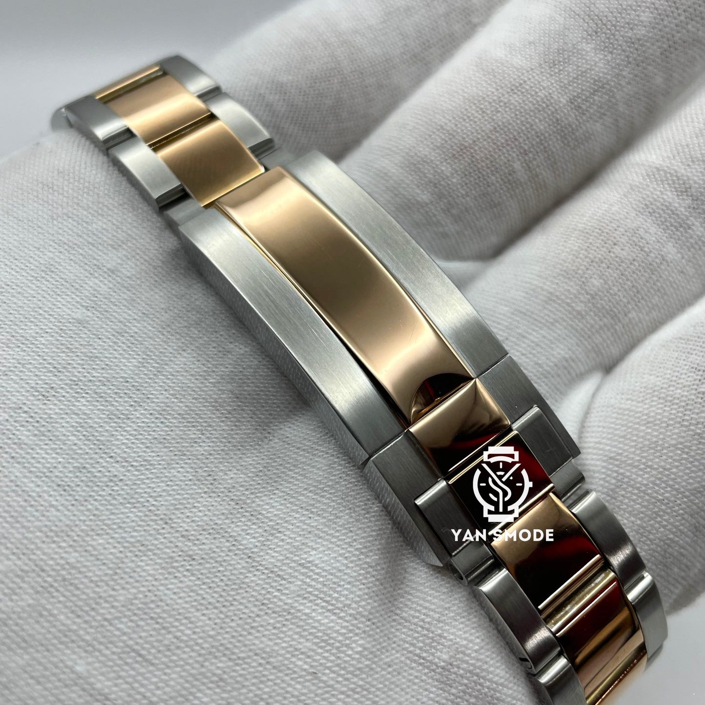 GMT Violet