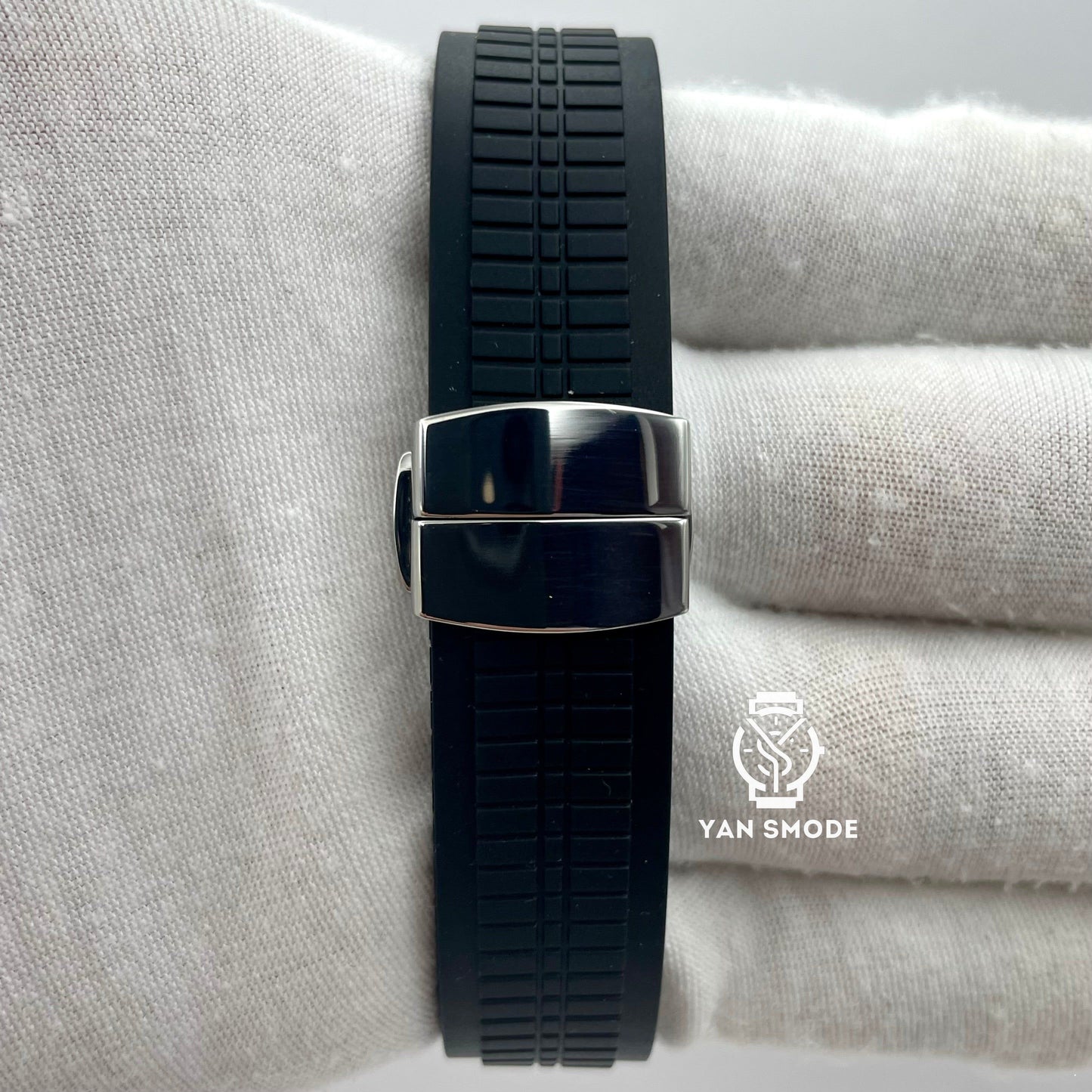 Aquanaut Blanche