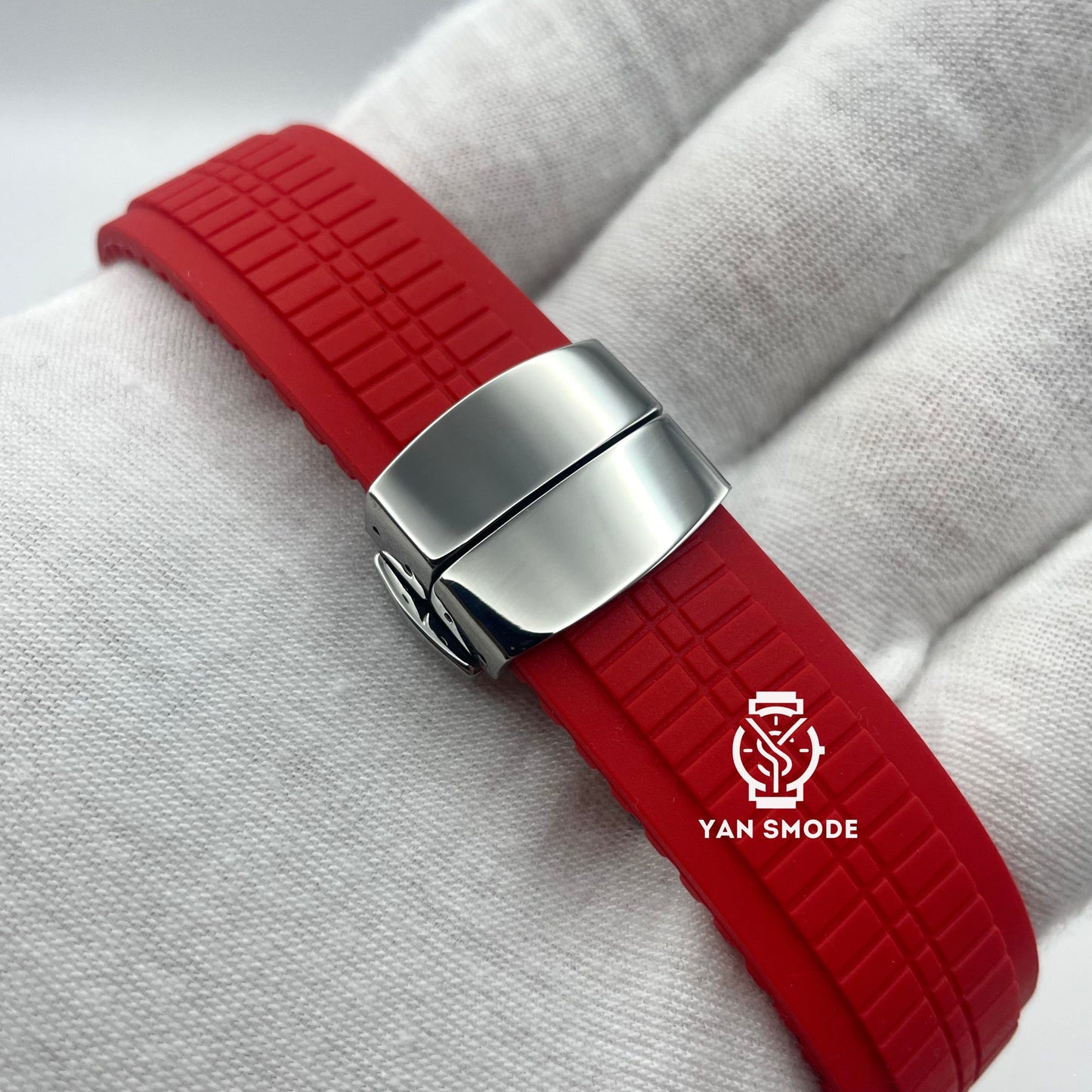 Aquanaut Rouge
