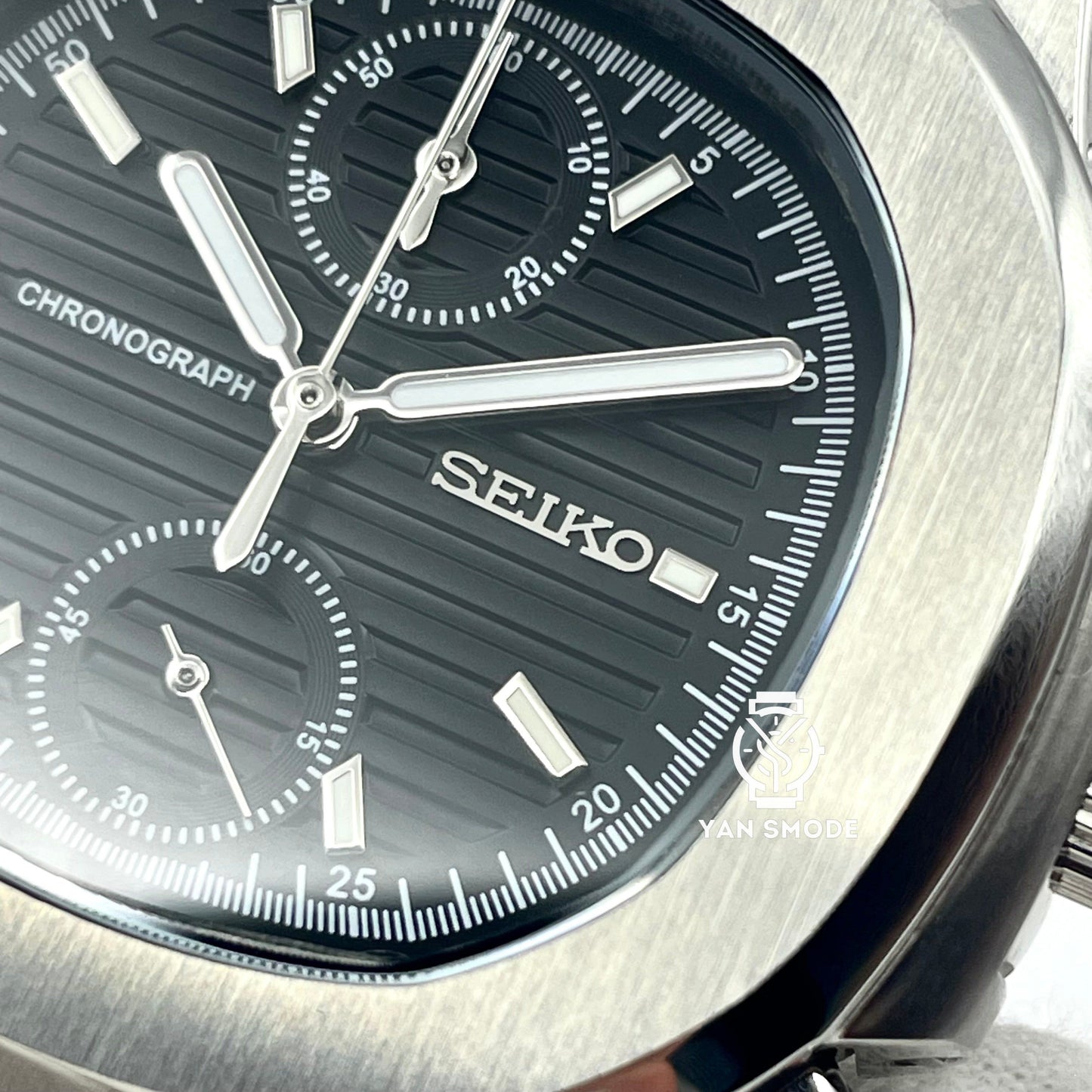 Nautilus Black