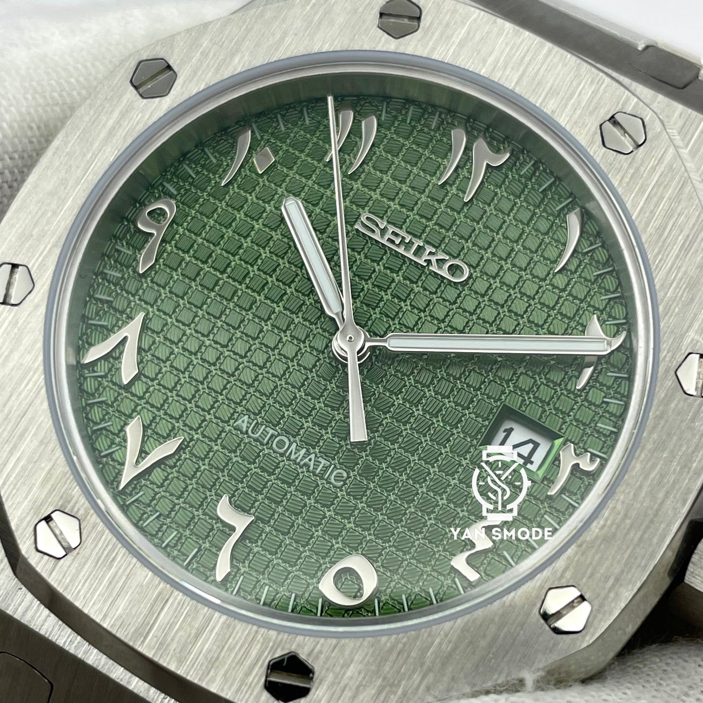 Royal Oak Arabic Dial White