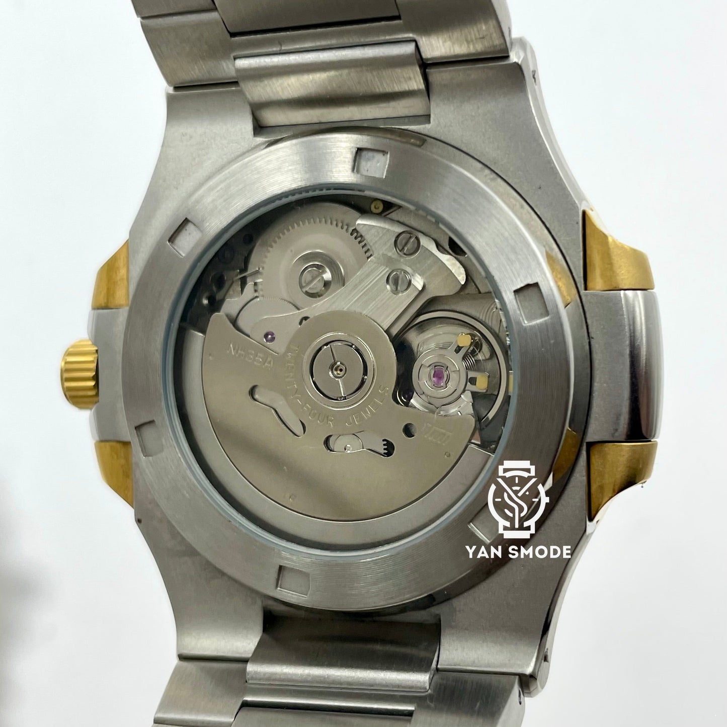 Nautilus Or Rose Caramel Open