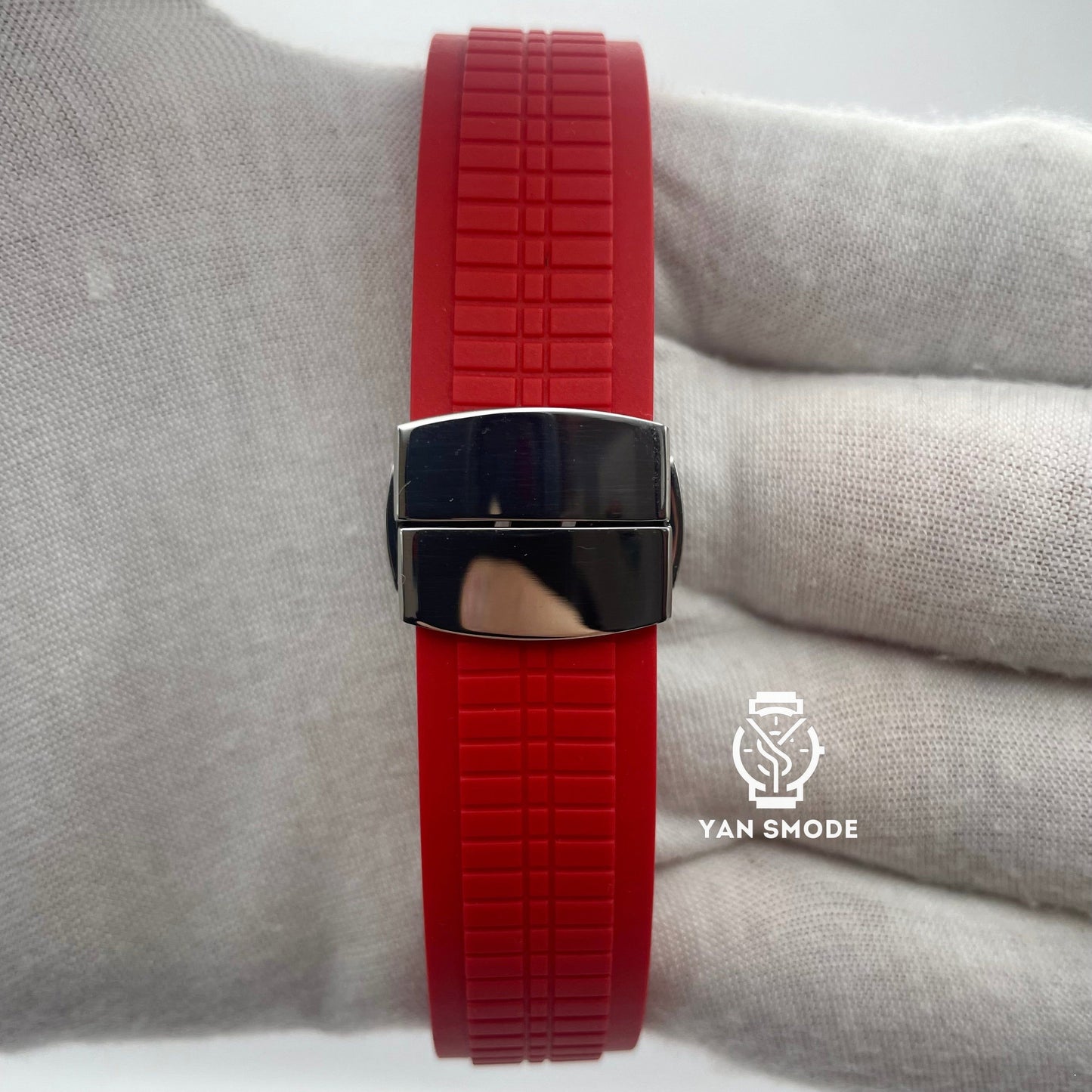 Aquanaut Rouge