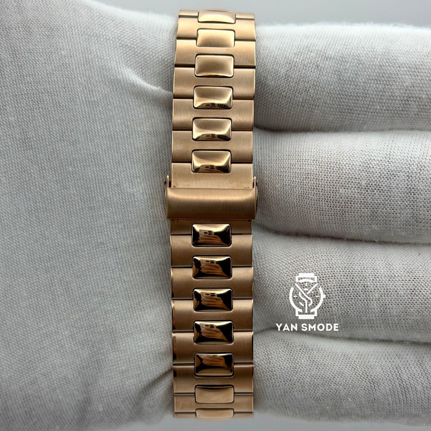 Nautilus Or Rose Caramel
