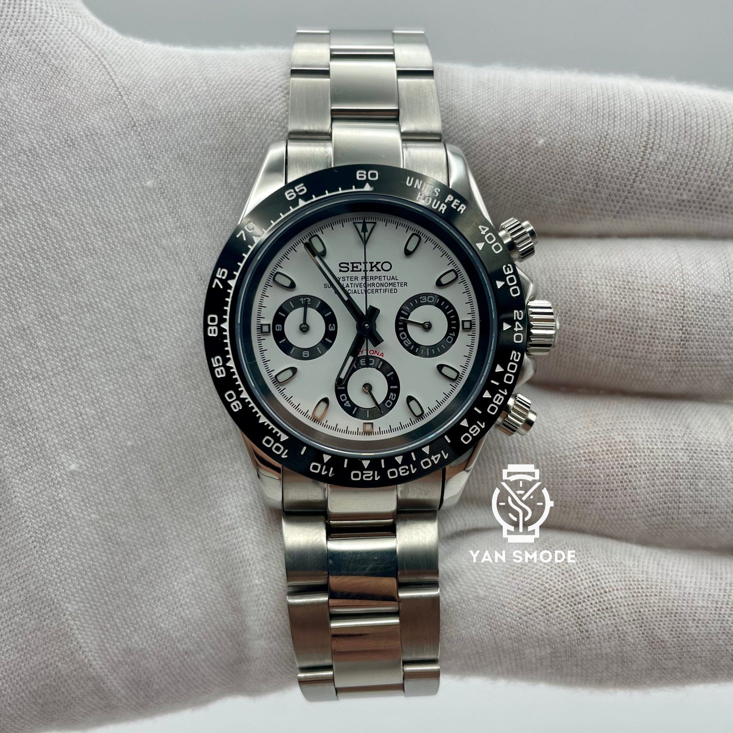 Daytona White