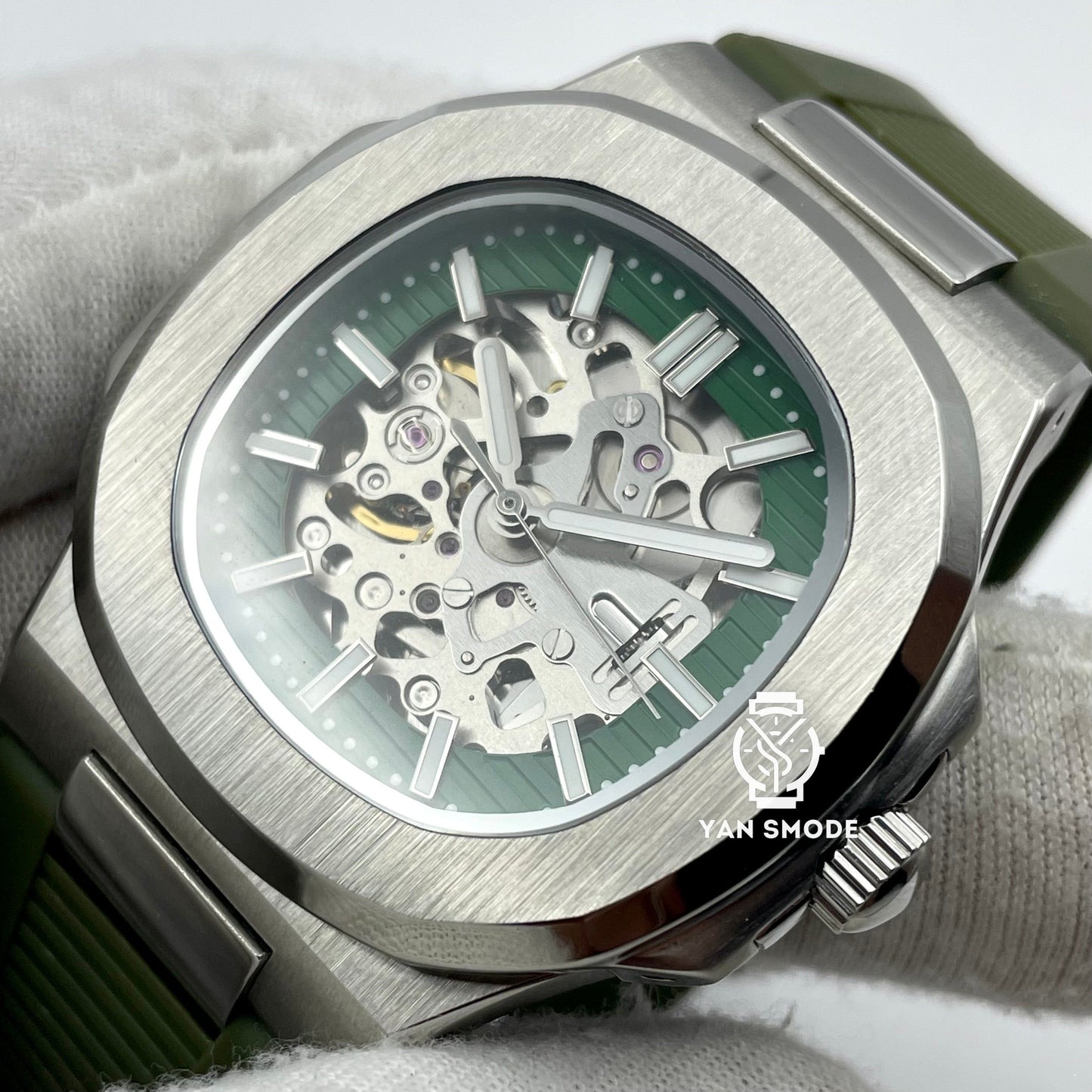 Nautilus Tiffany