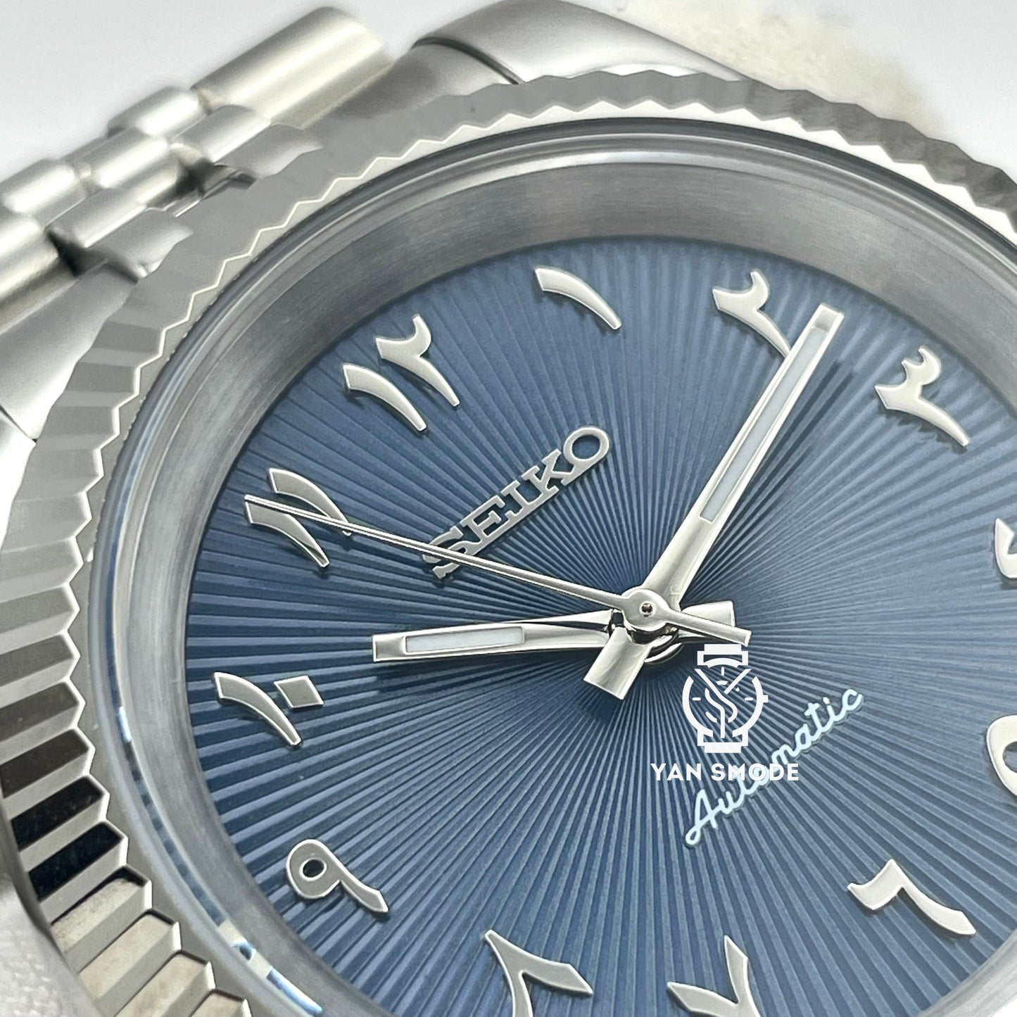 Arabic Dial Bleu