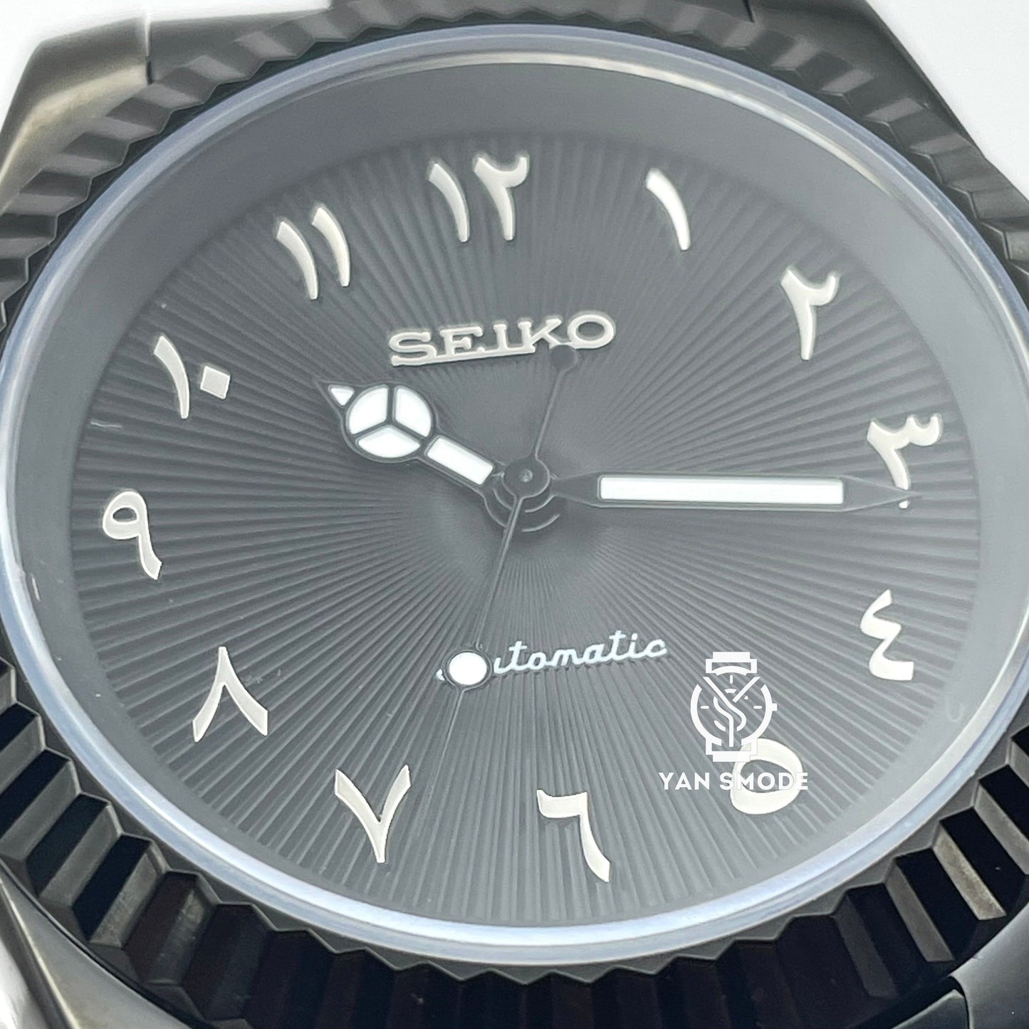 Arabic Dial Noir Entièrement Noire