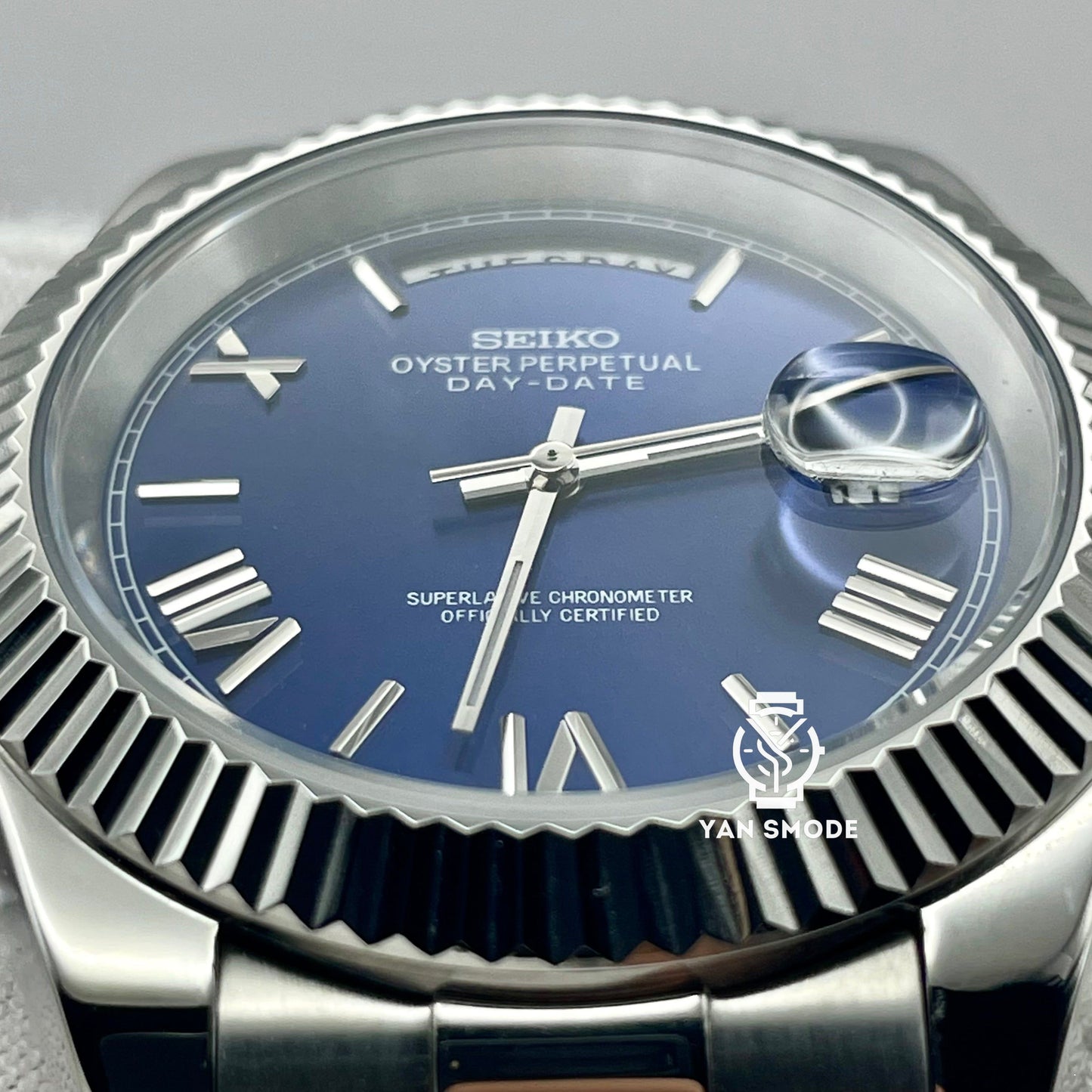 Day Date Dark Blue