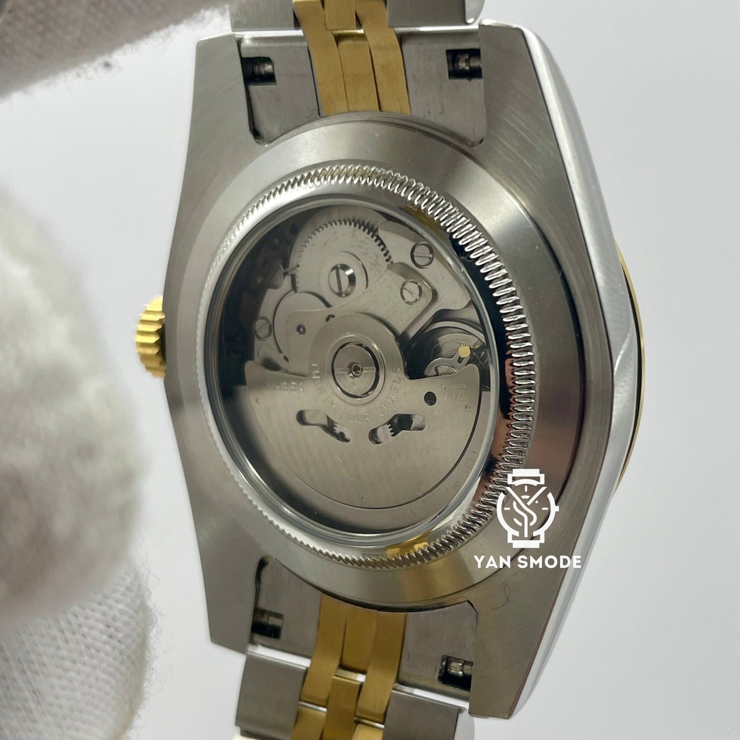 Date Just Yellow Gold Decorated with Diamonds