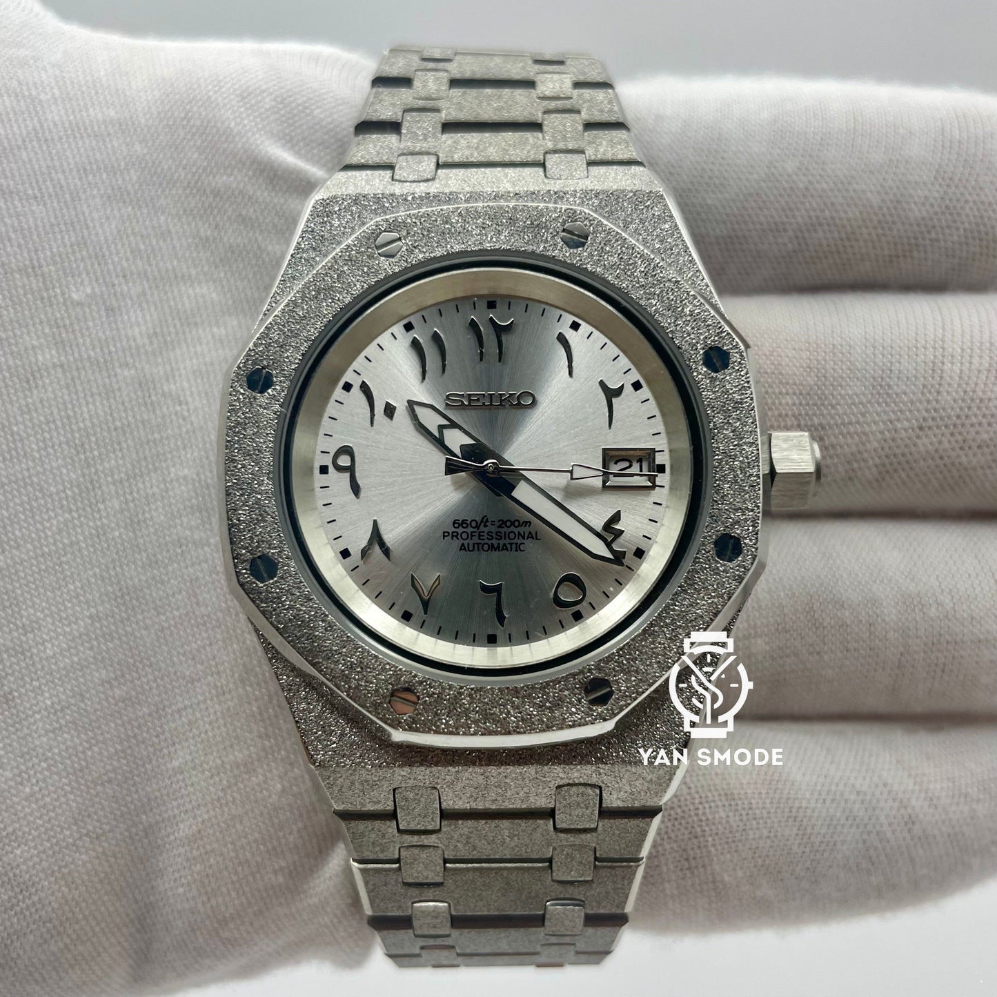 Royal Oak Brillante Arabic Dial Gray