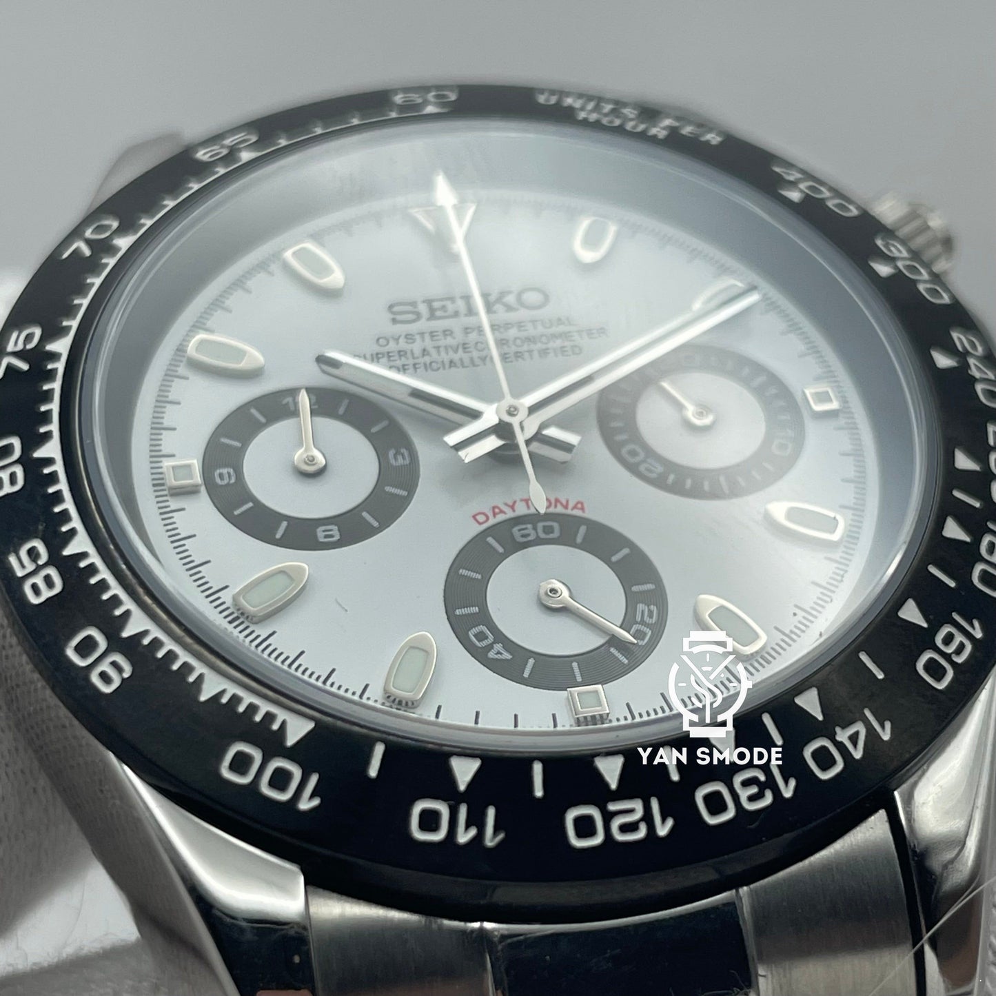Daytona White
