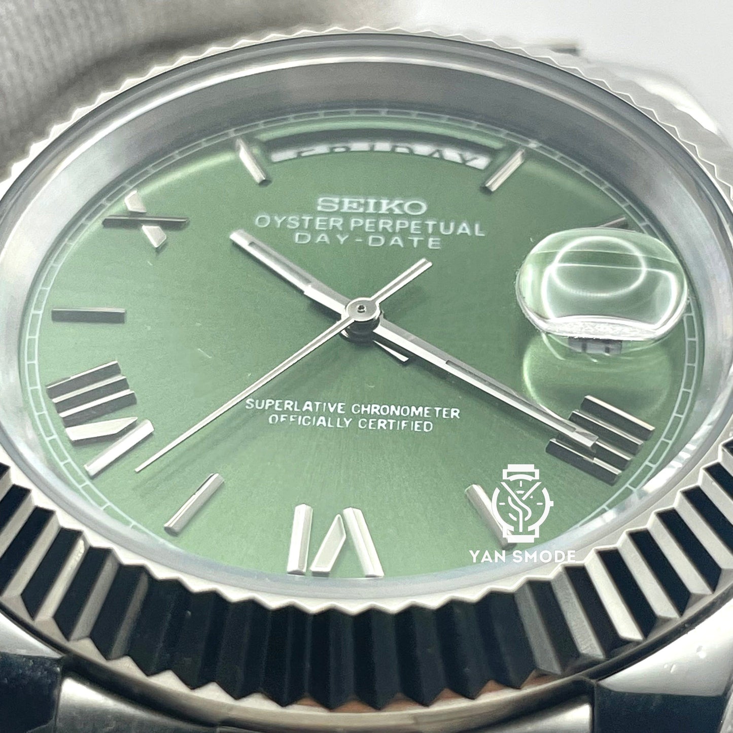 Day Date Green Olive