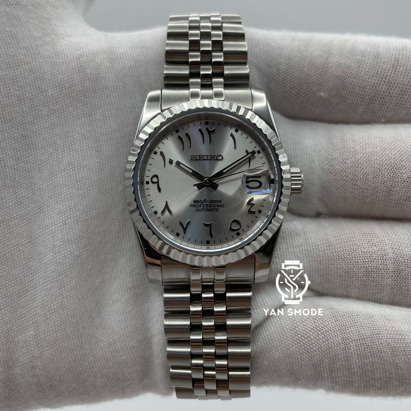 Arabic Dial Grey