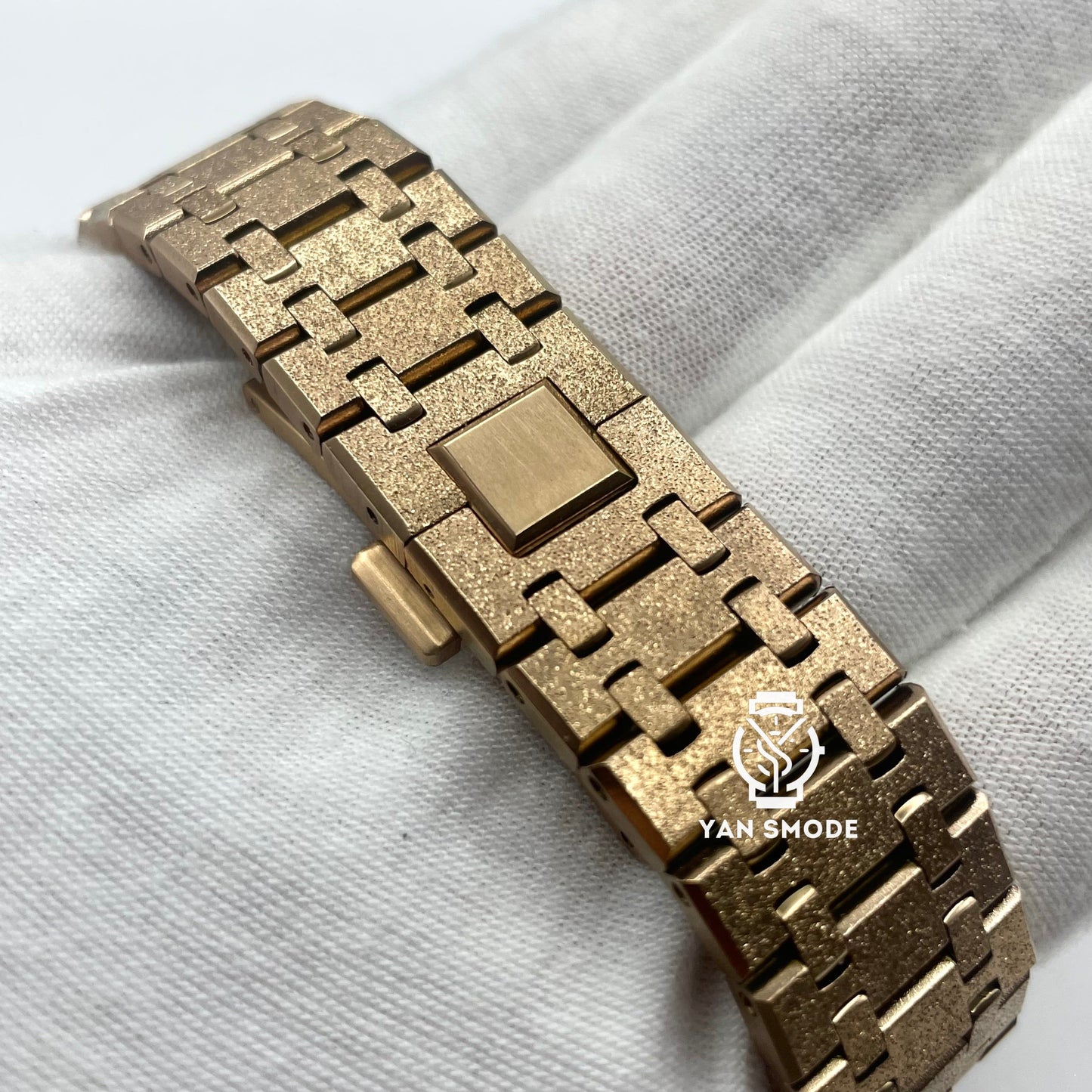Royal Oak Brilliant Black Arabic Dial Black
