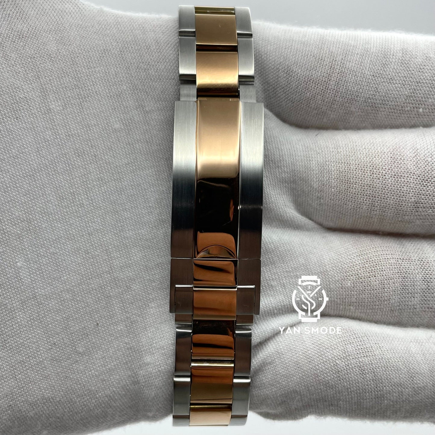 GMT Violet