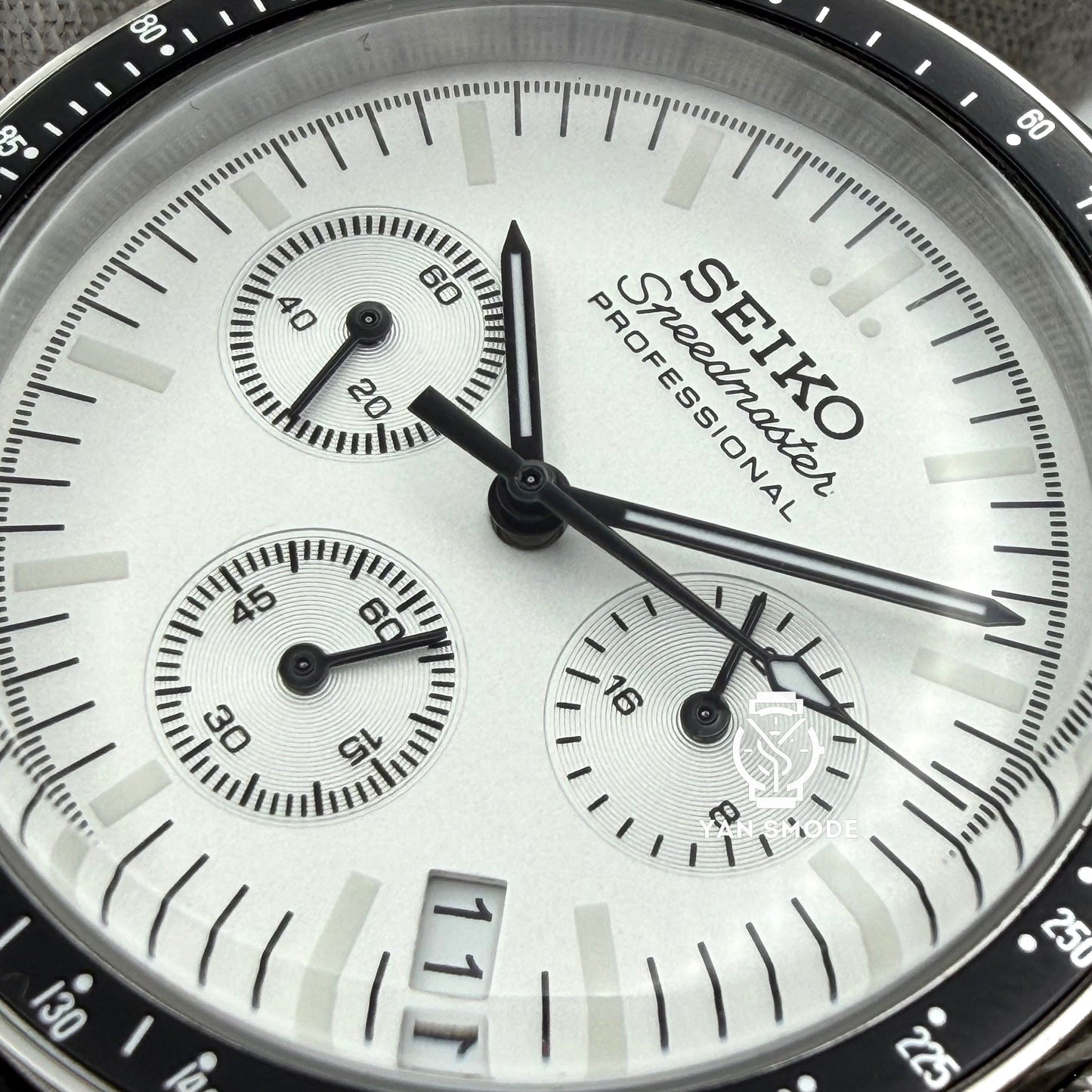 Speedmaster Blanche