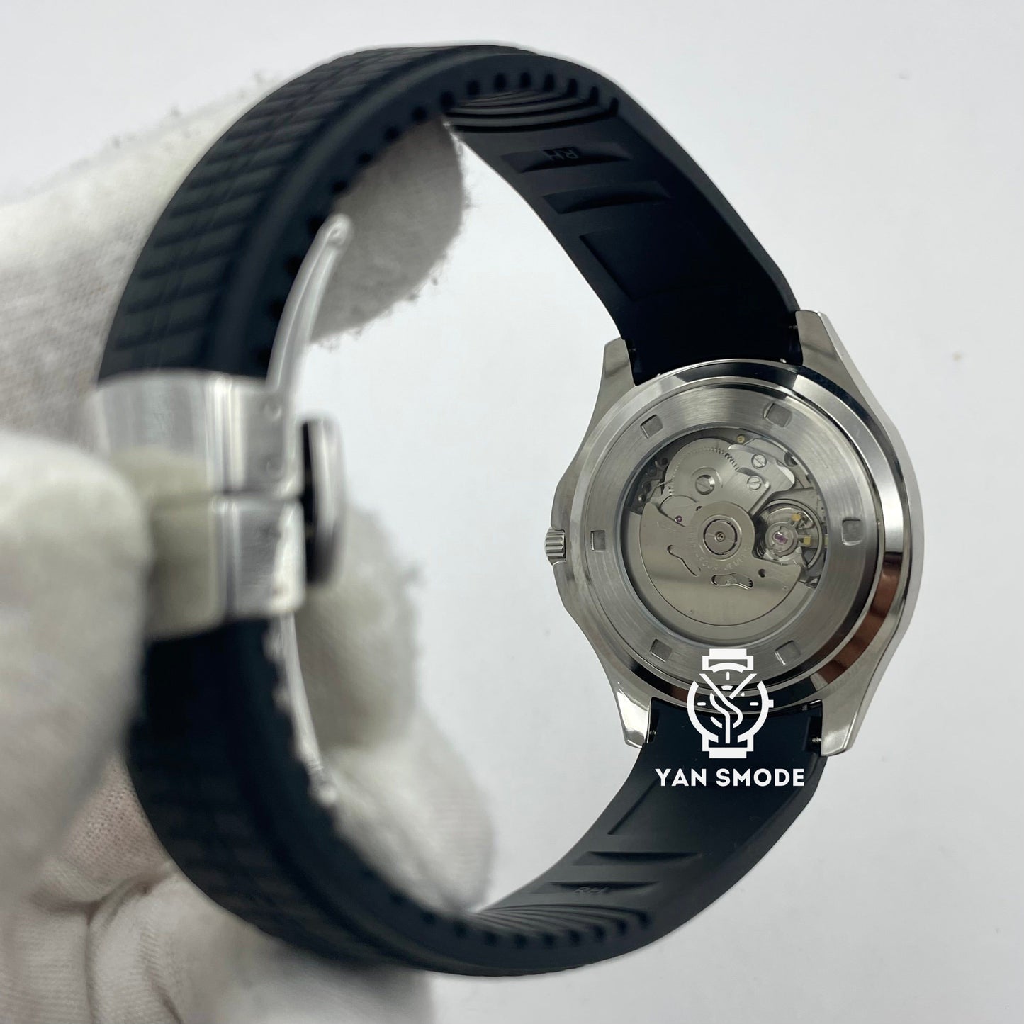 Aquanaut Blanche