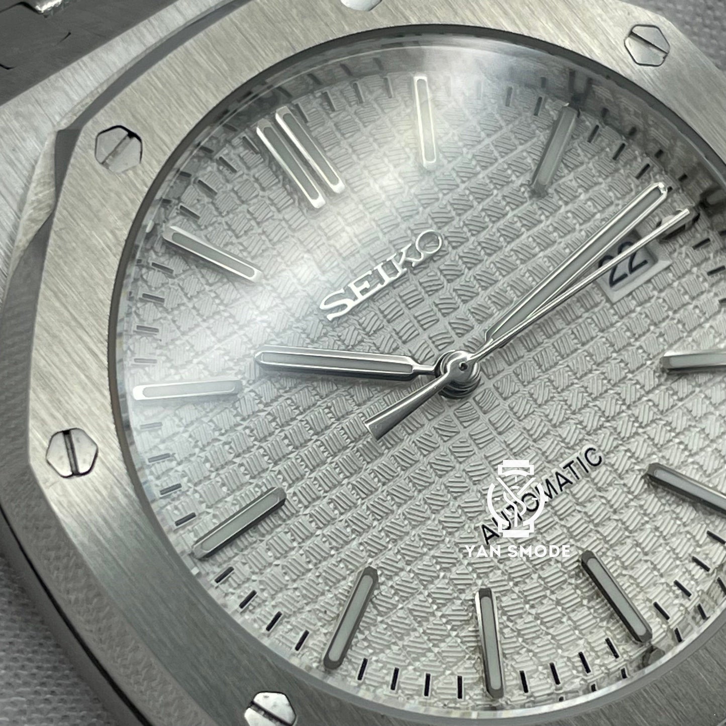 Royal Oak Blanche