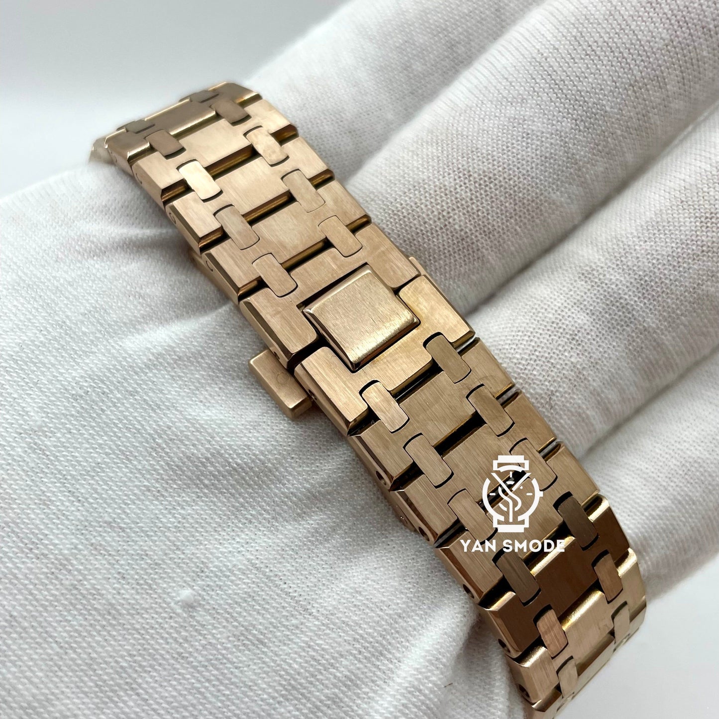 Royal Oak Brilliant Black Arabic Dial Black