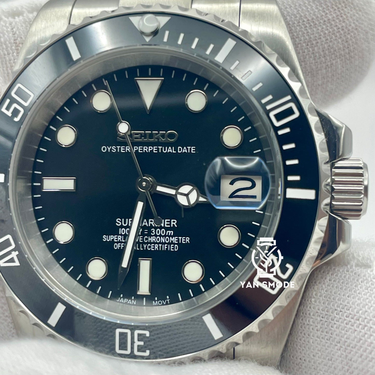 Black Submariner