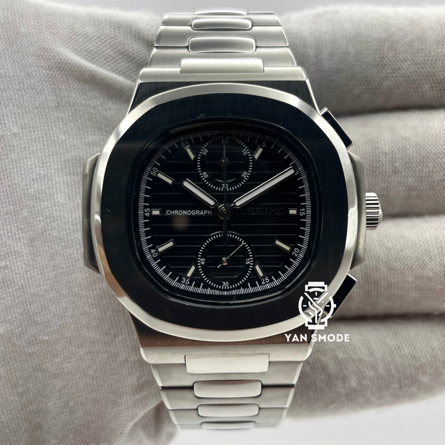 Nautilus Black
