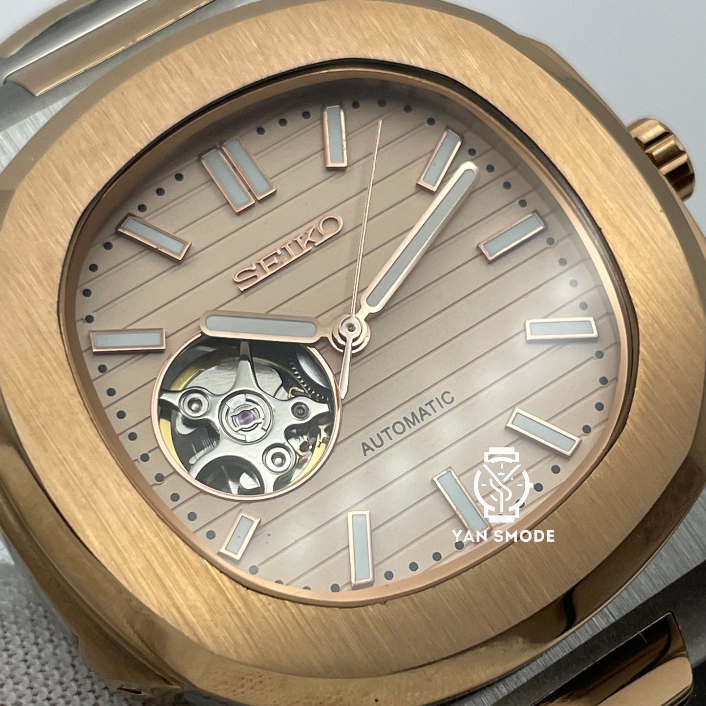 Nautilus Or Rose Beige Ouverte