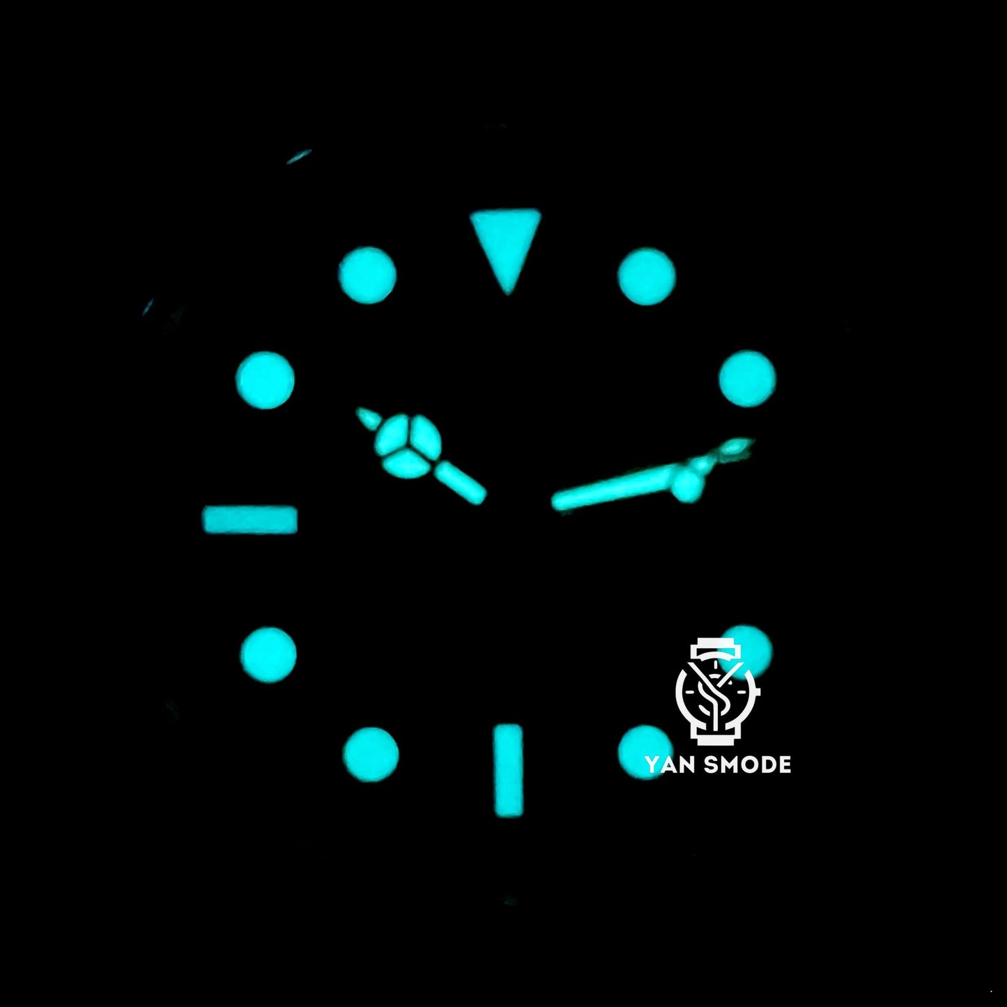 Black Submariner