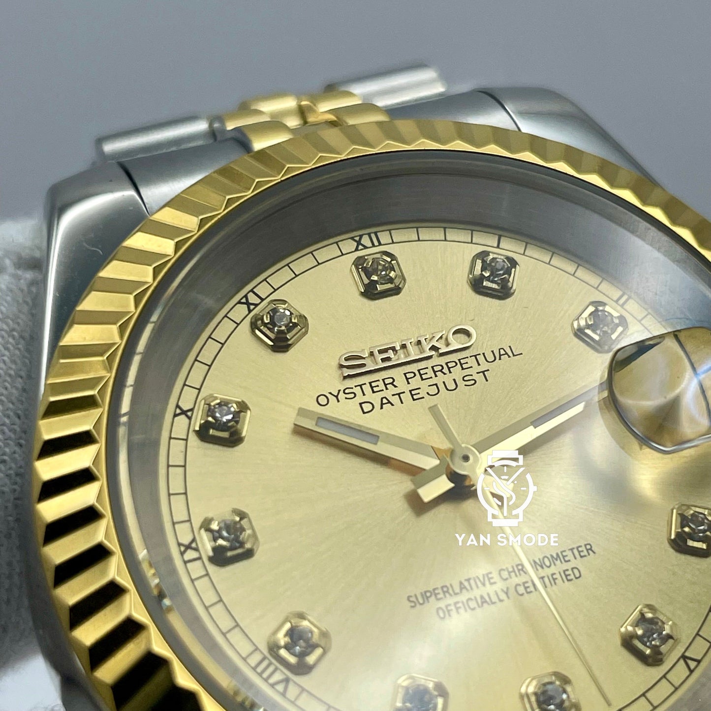 Date Just Yellow Gold Decorated with Diamonds