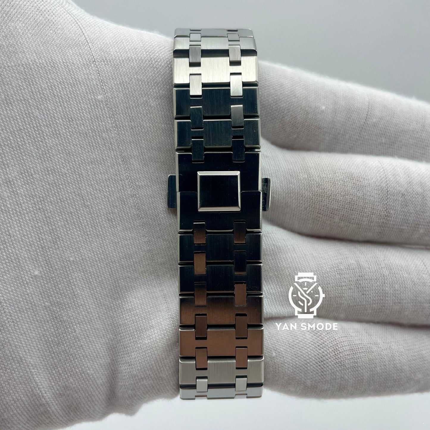 Royal Oak Dark Blue
