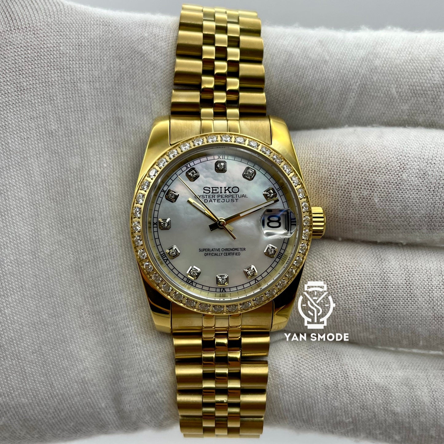 Date Just Yellow Gold Decorated with Diamonds
