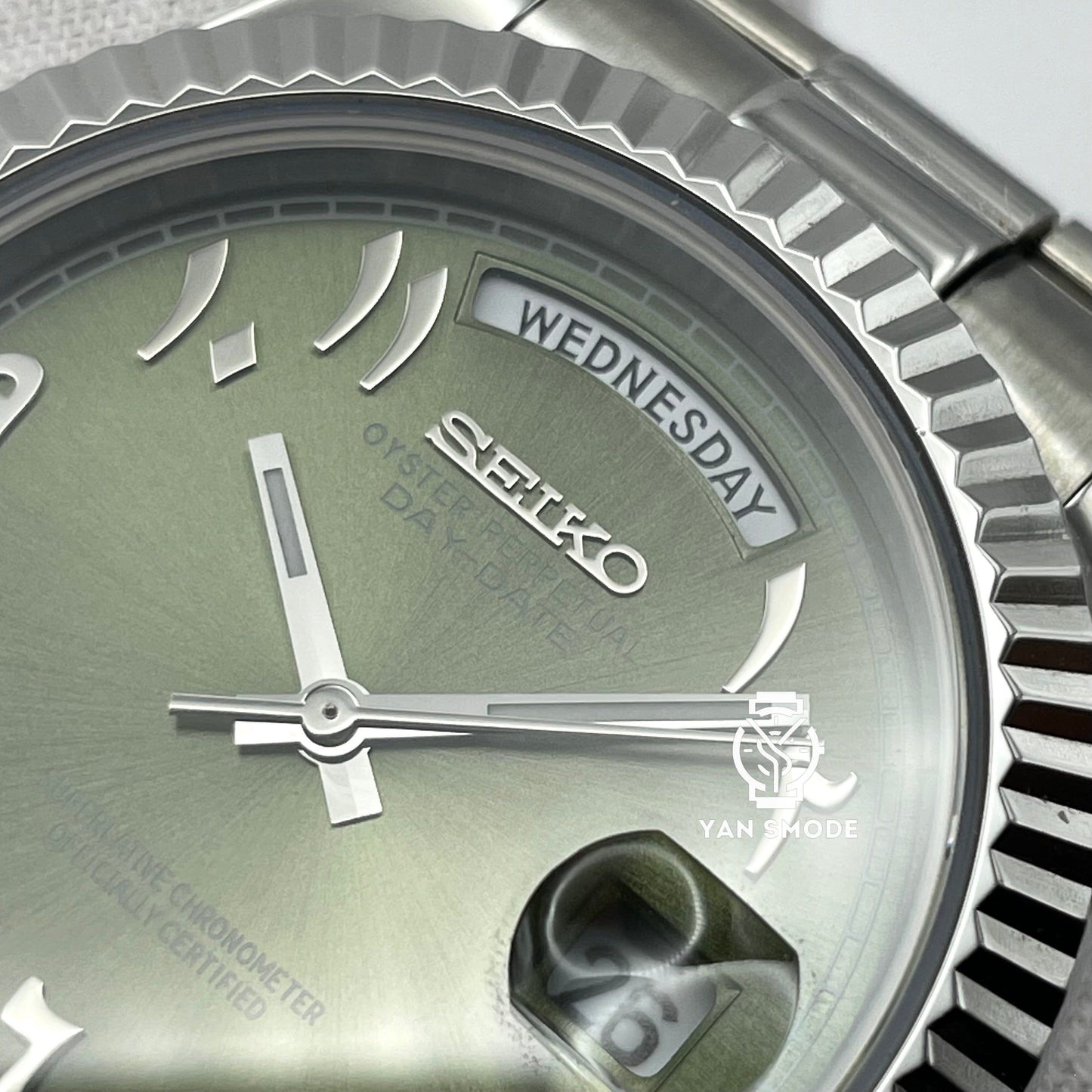 Day Date Arabic Dial Verte