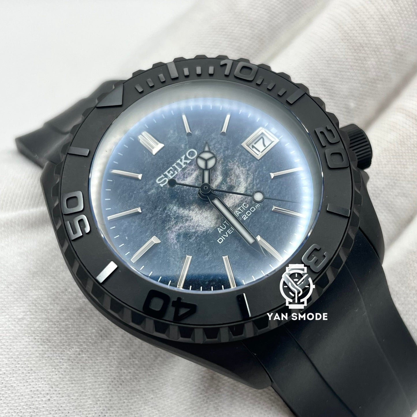 SRPD79 Noire Galaxy