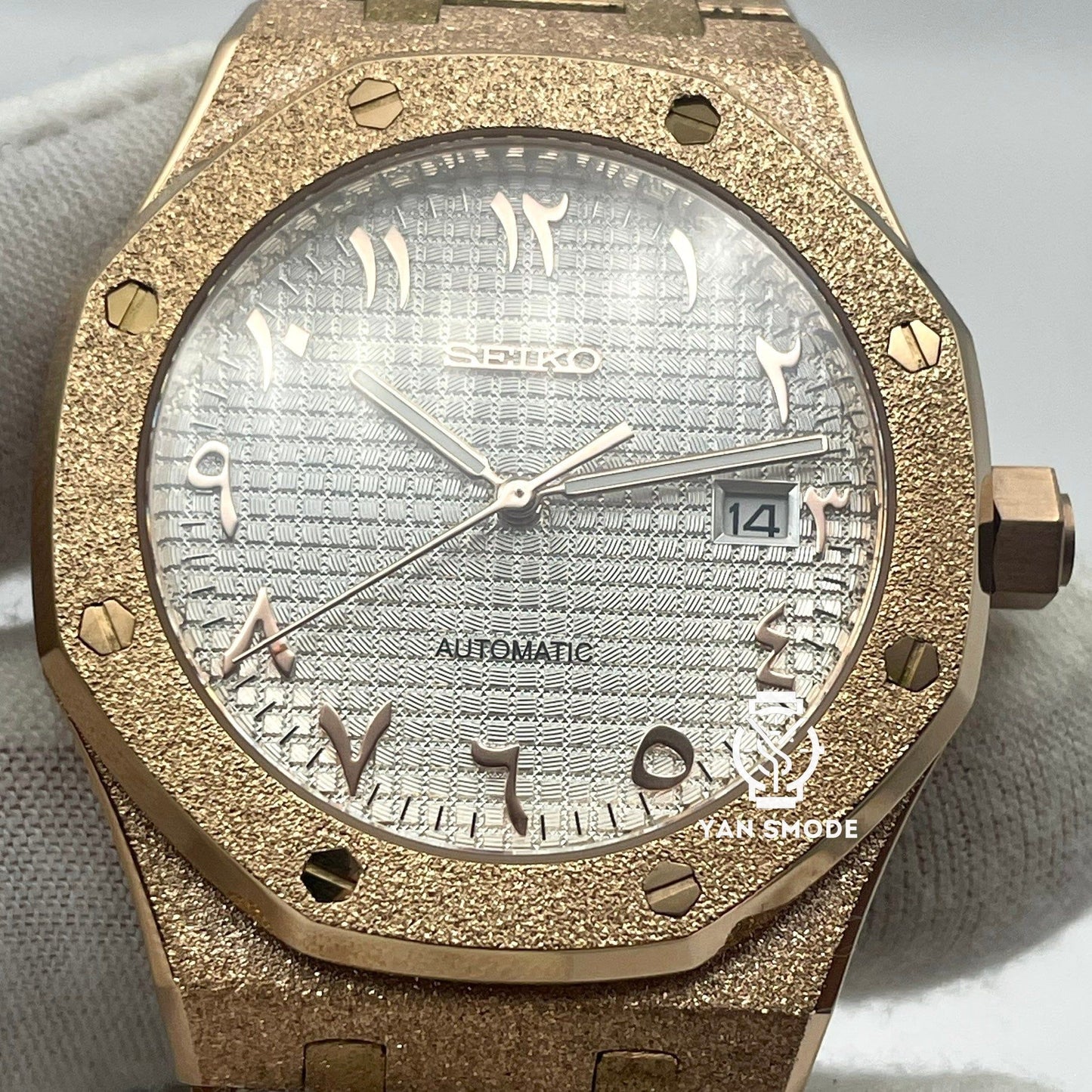 Royal Oak Brilliant Black Arabic Dial Black