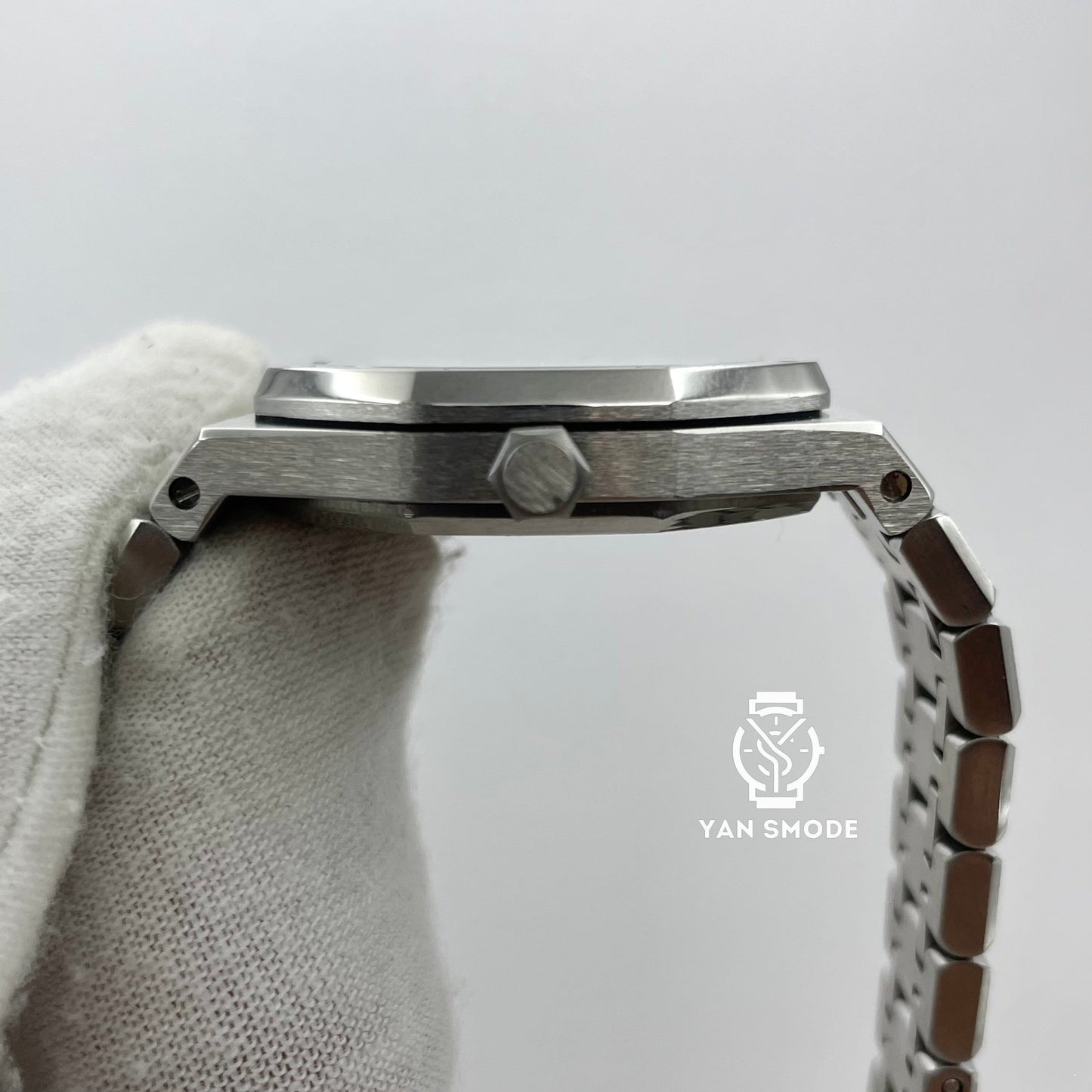 Royal Oak White