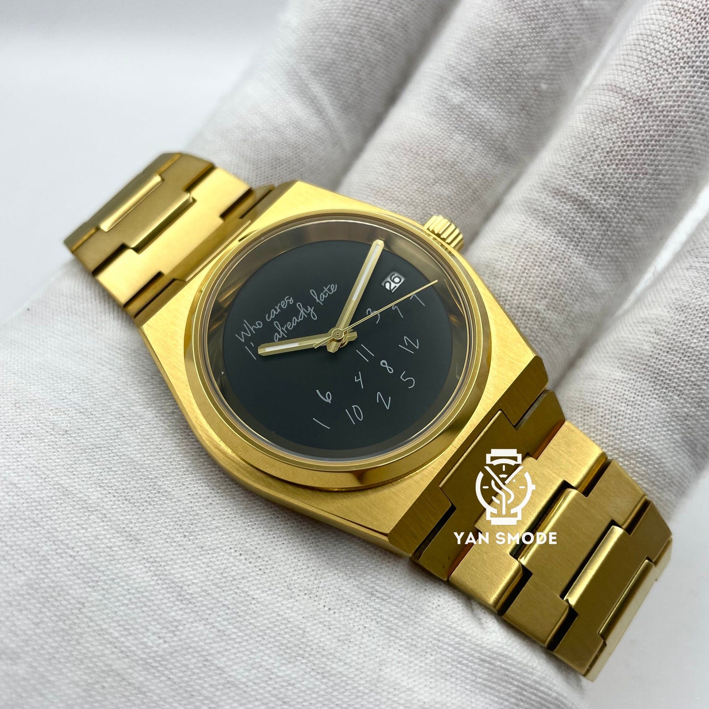 Date Just Yellow Gold Decorated with Diamonds