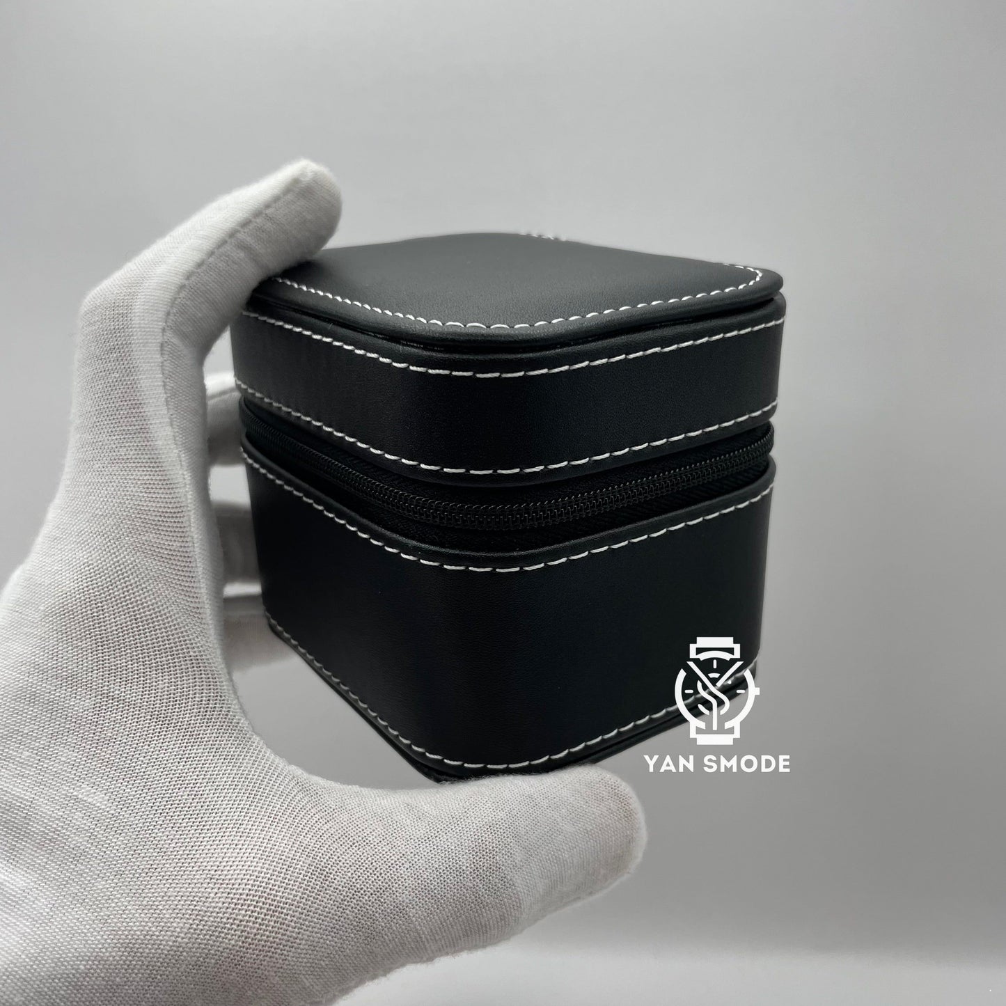 Boite Cuir Noire Velours Gris - Yan Smode