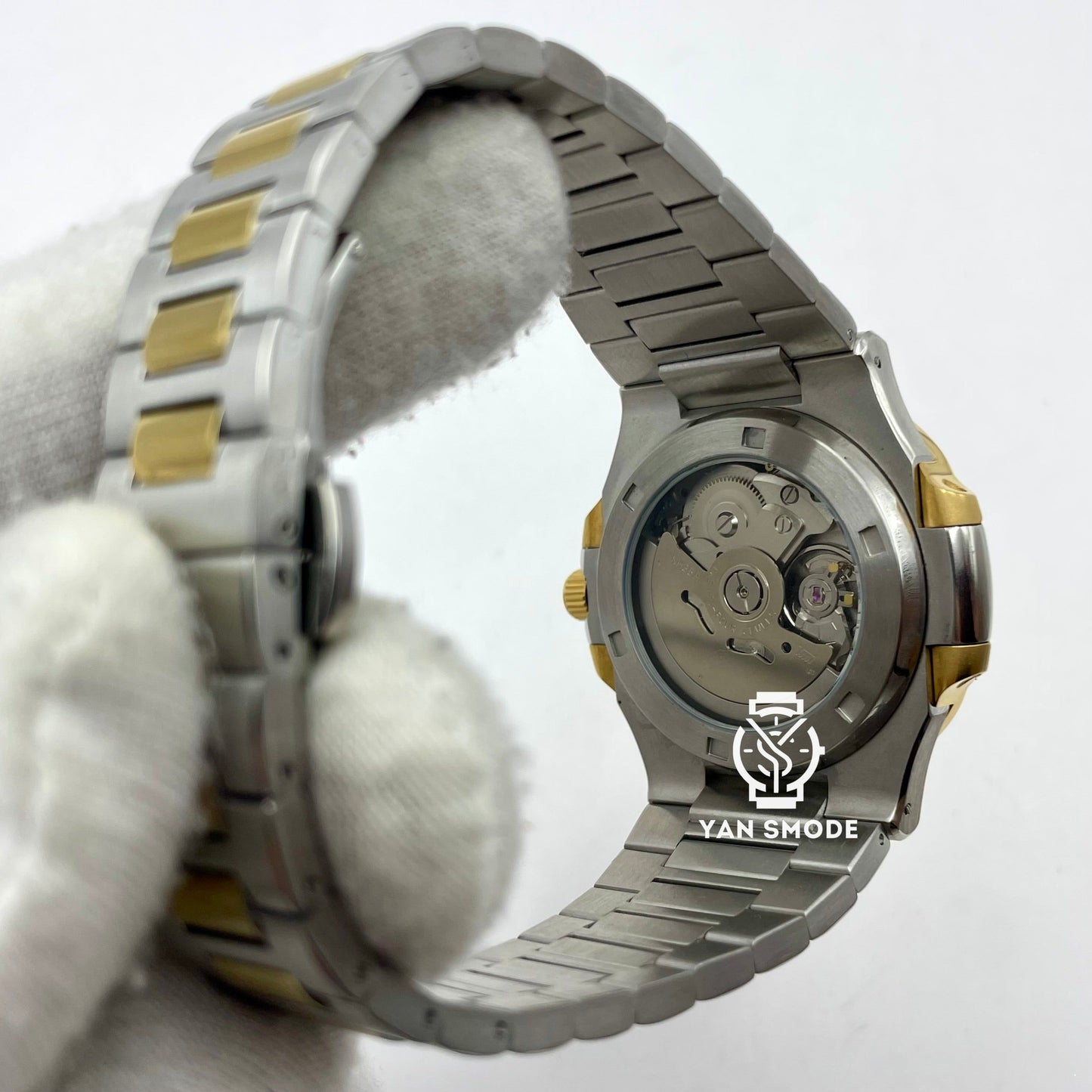Nautilus Or Jaune Arabic Dial Jaune